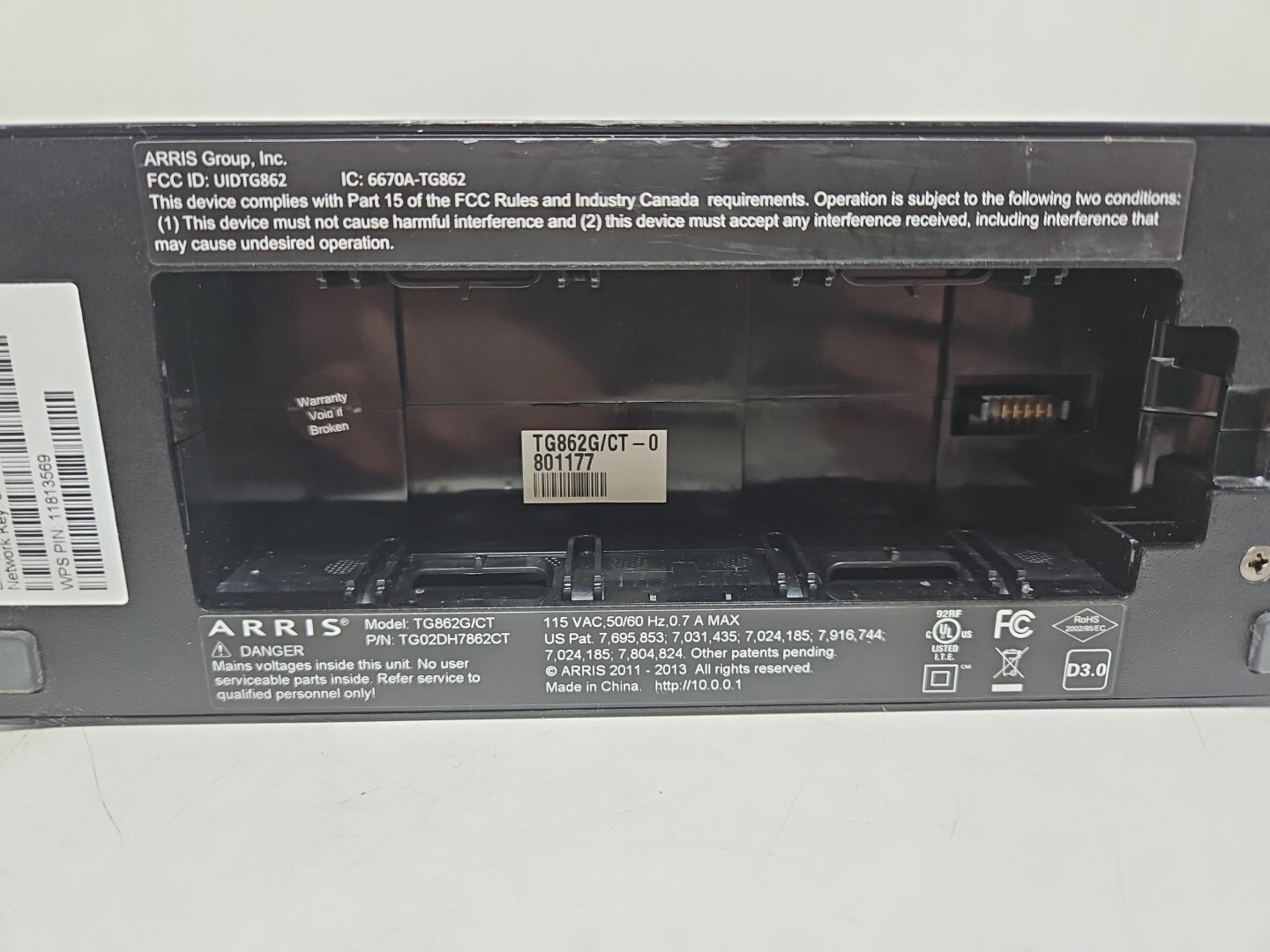 ARRIS TG862G/CT Gateway (Modem + Router) with Battery Backup FOR PARTS