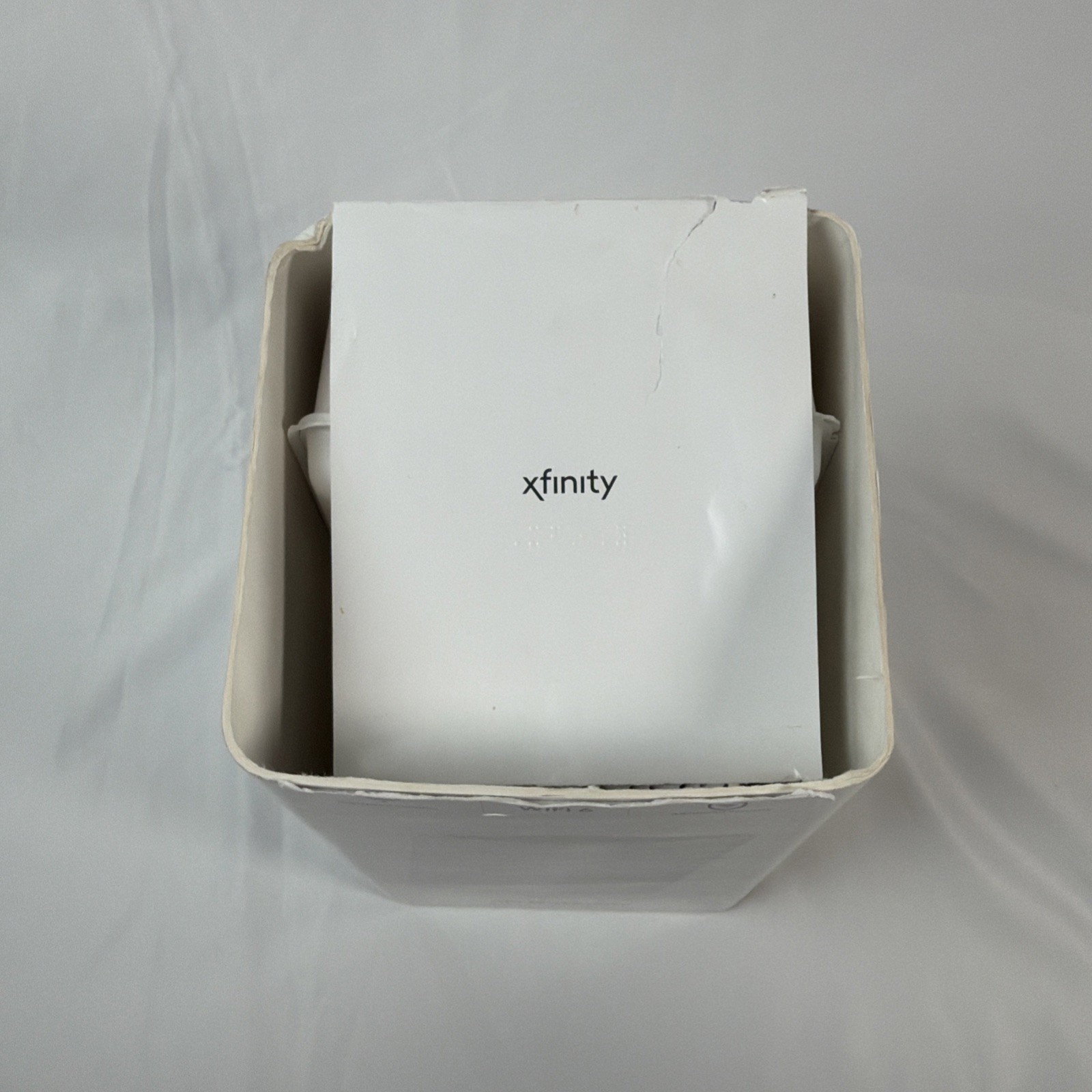 Xfinity XB7 CGM4331COM WiFi Cable Modem Router Gateway Tested Powers On