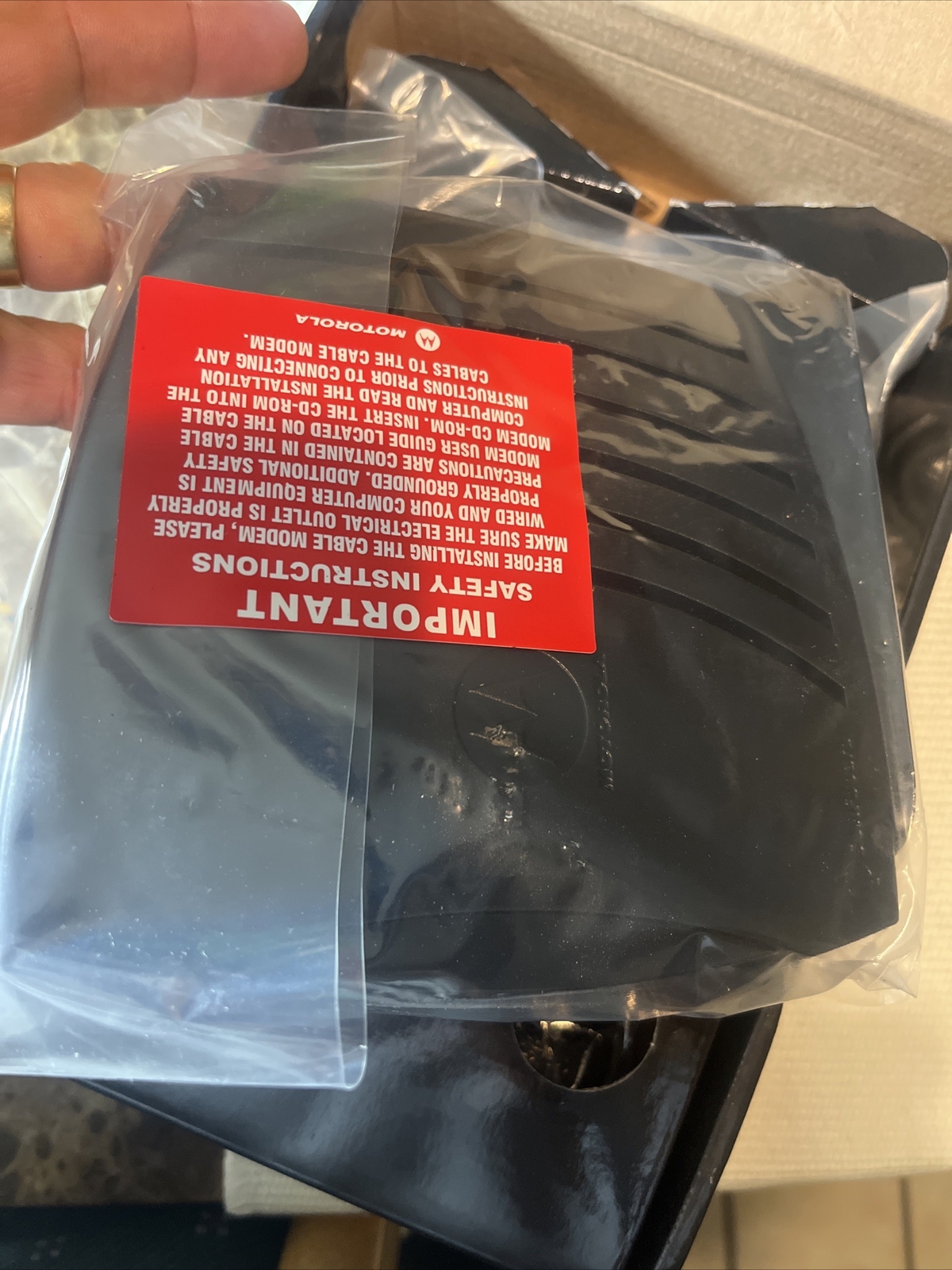 Motorola Surfboard Cable Modem And Power Supply Model SB5101 NIB!