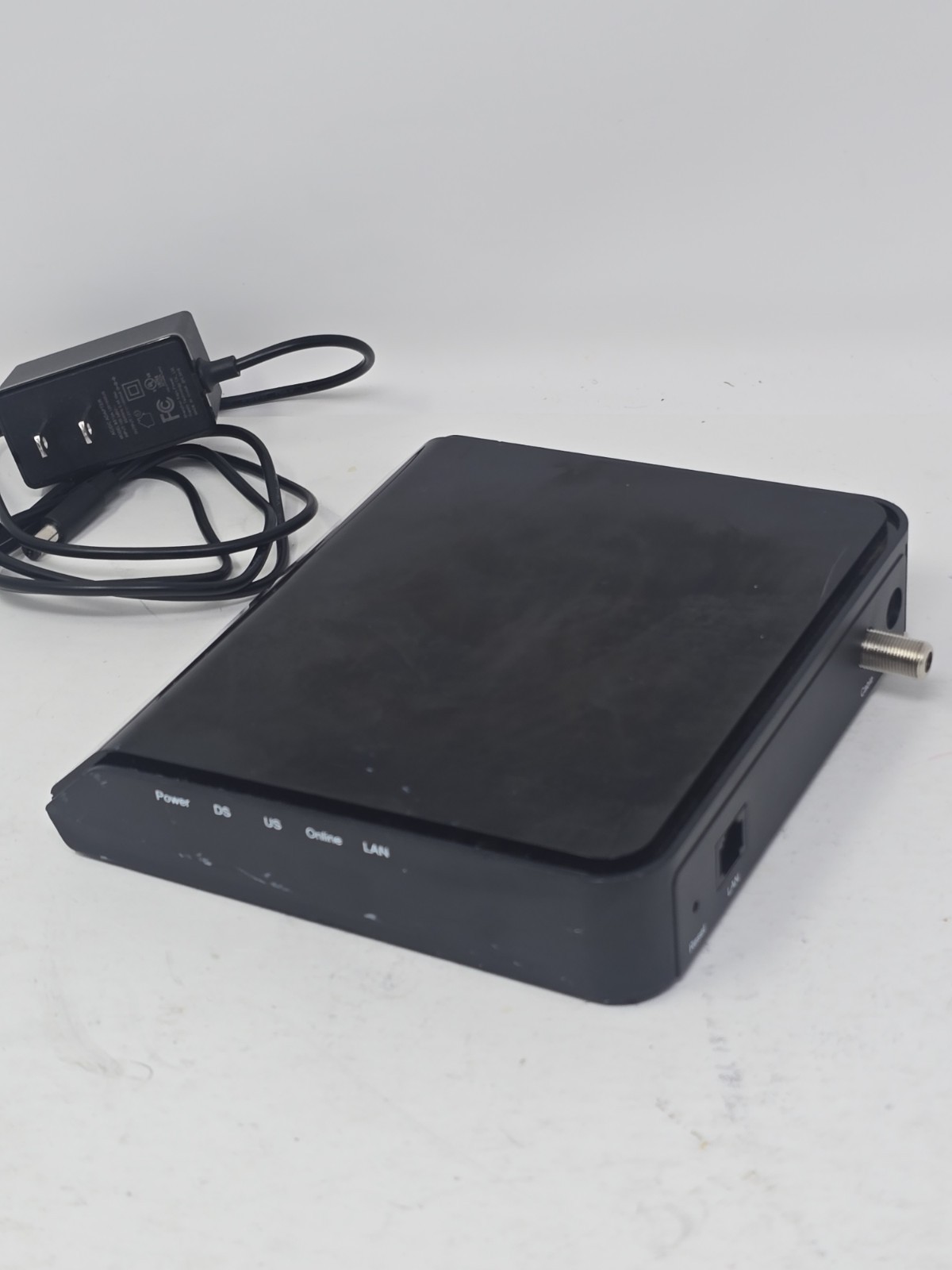Sercom Model DM1000 Modem with Power Cord and Coax Cable Excellent Condition
