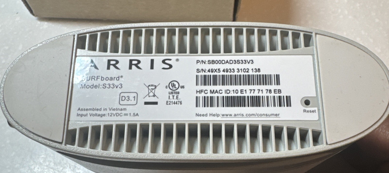 ARRIS Surfboard S33 v3 DOCSIS 3.1 Modem 2.5Gbps Open Box with Power Supply Refur