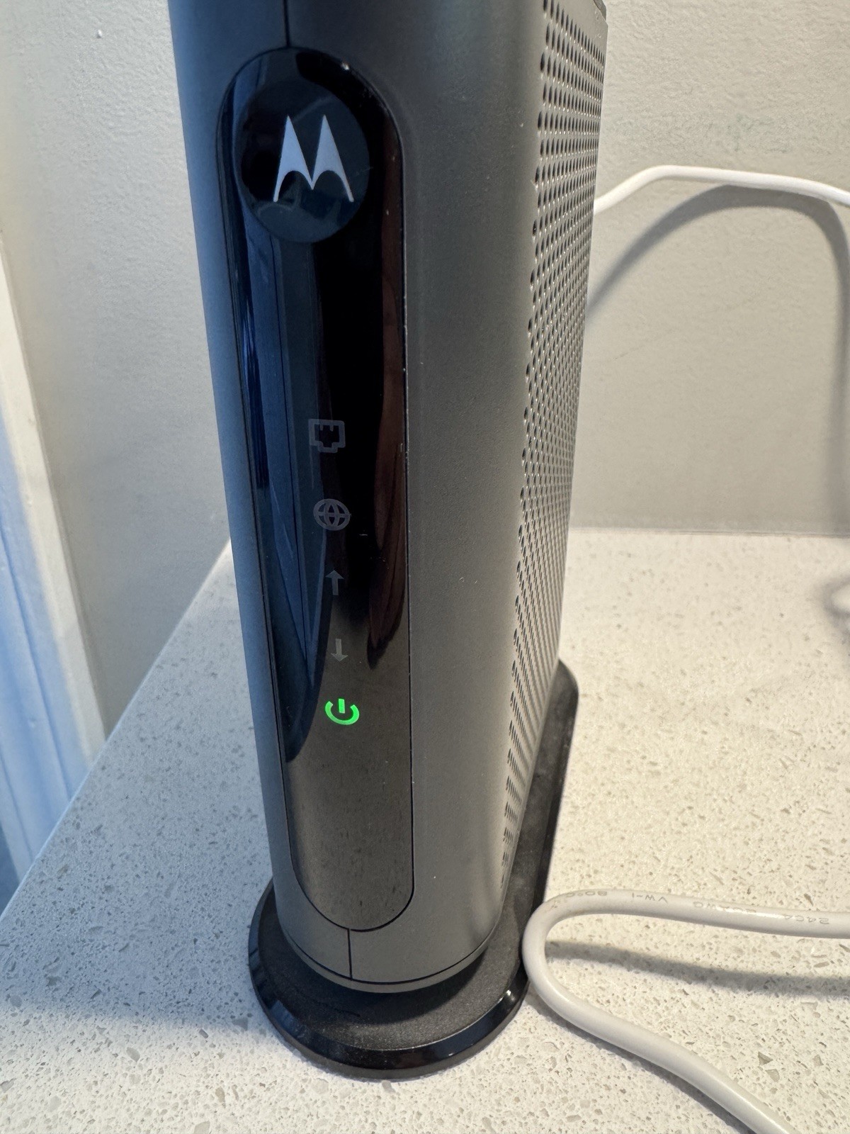 Motorola MB7220 DOCSIS 3.0 Cable Modem Tested Works
