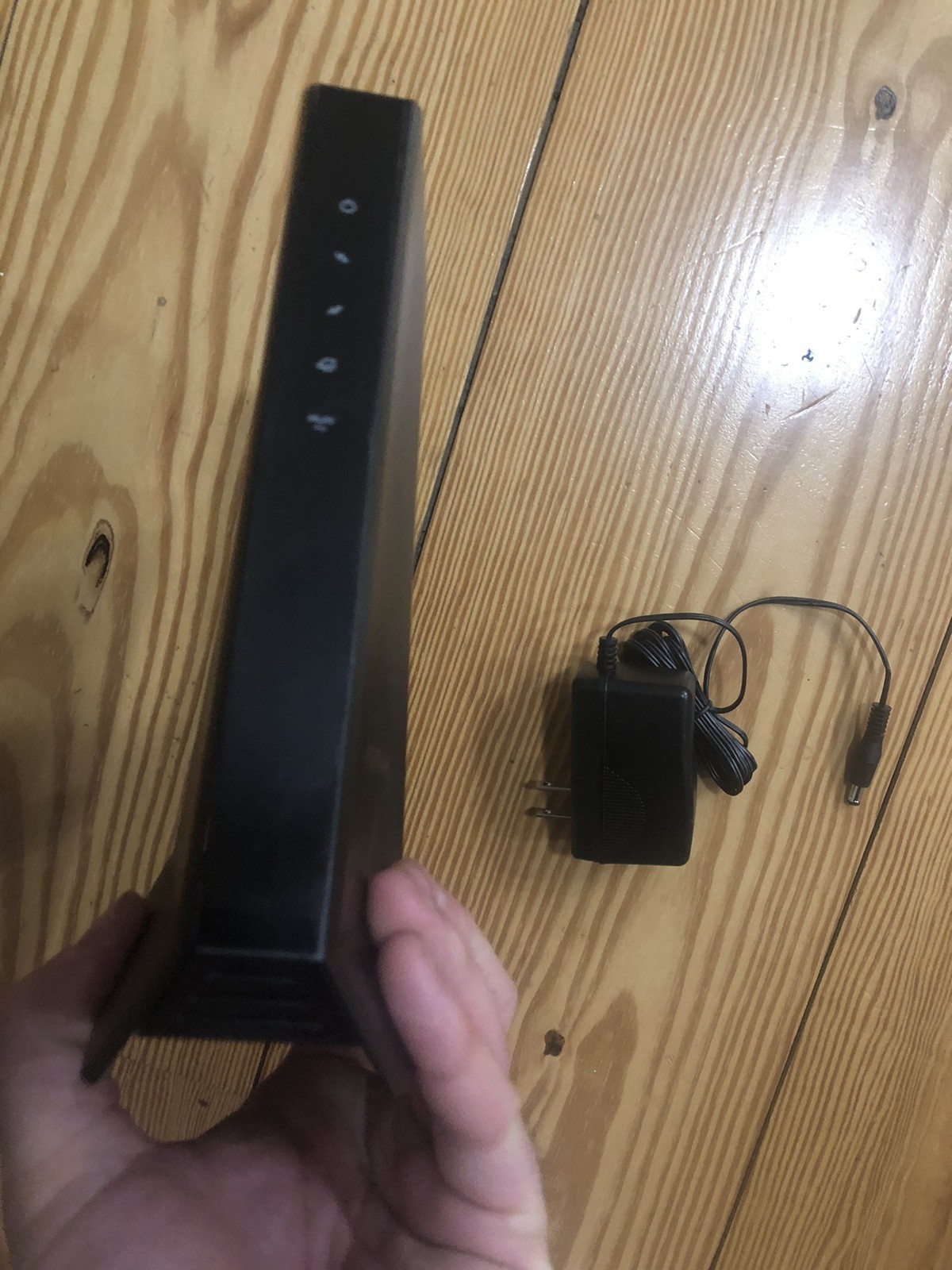 Netgear Nighthawk CM2000 2.5Gbps Cable Modem – DOCSIS 3.1