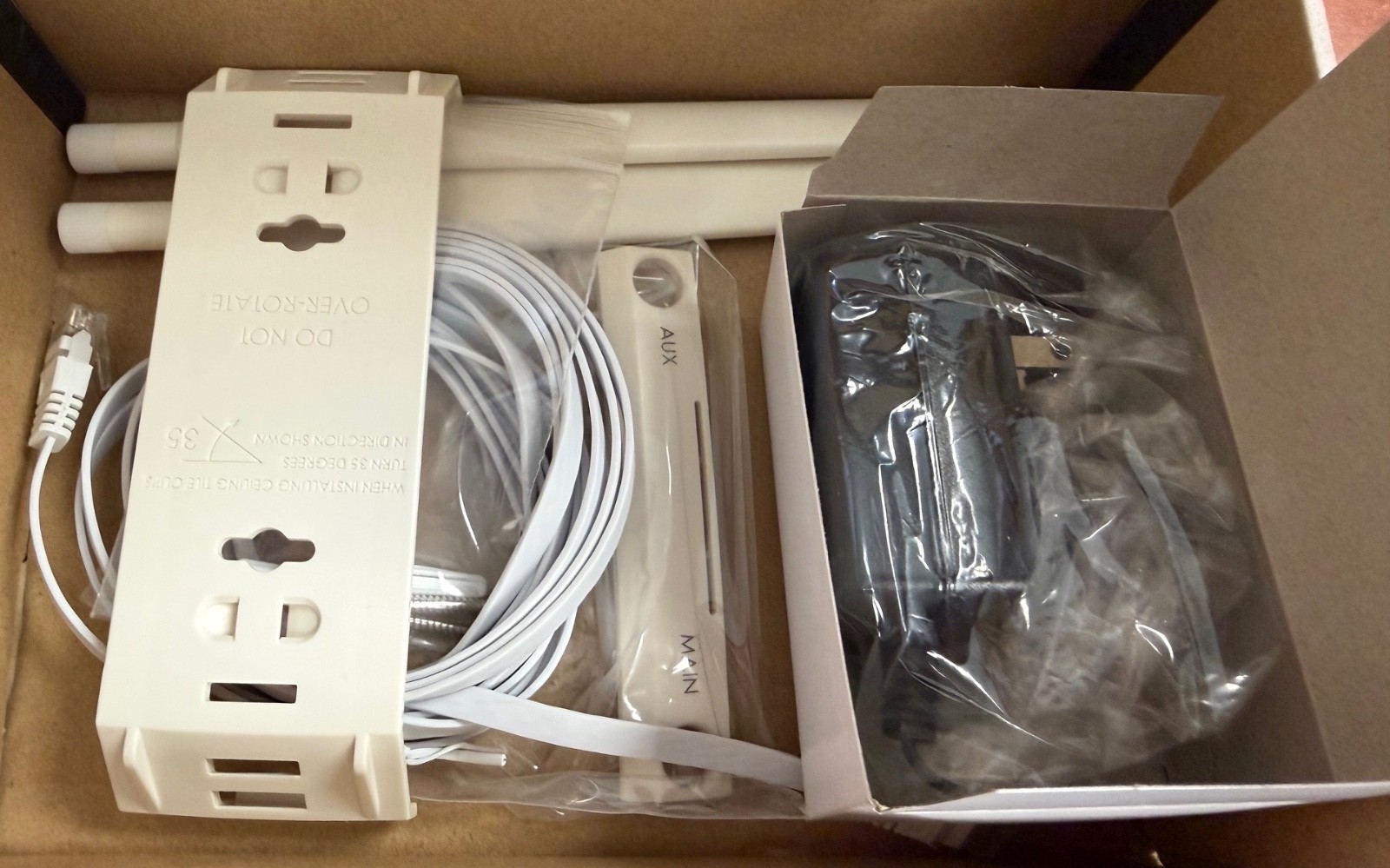 Digi 6310-DX LTE Cellular Router Gateway w/ Accelerated 1002-CM Modem Open Box