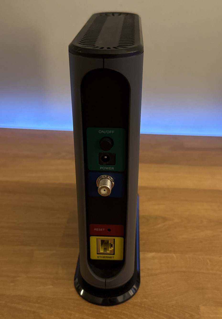 Motorola MB7621 DOCSIS 3.0 Cable Modem (1000 Mbps)