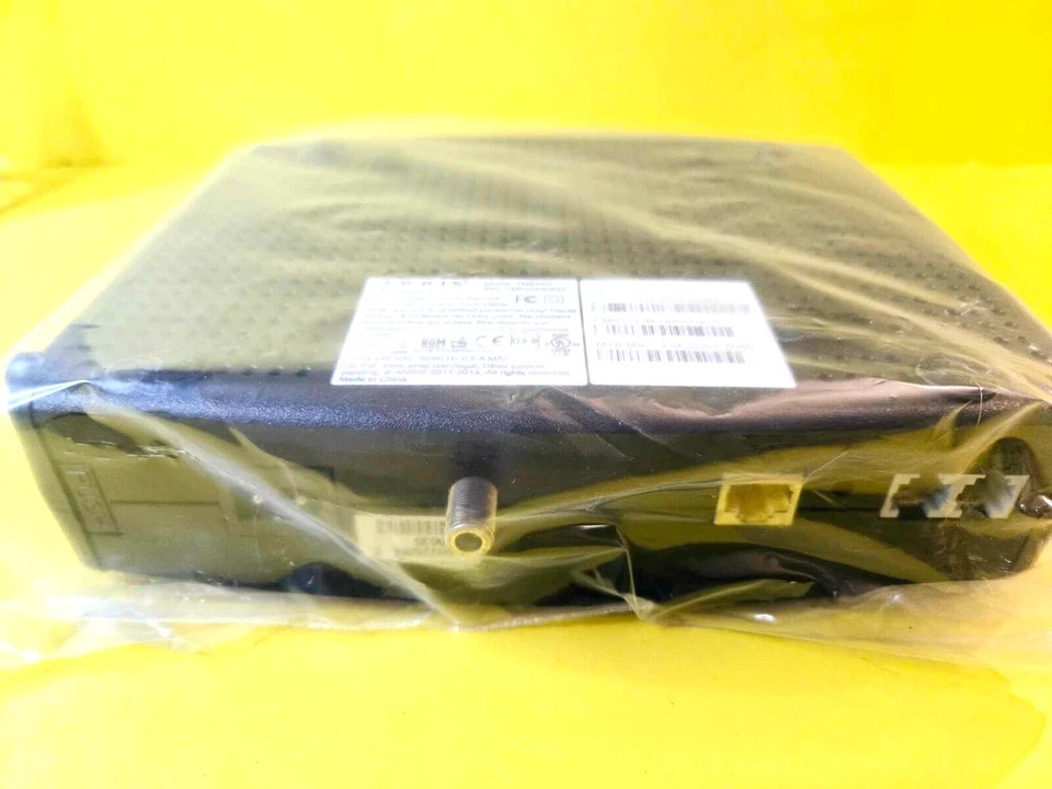 BRAND NEW ARRIS TOUCHSTONE TM822G DOCSIS 3.0 CABLE MODEM TELEPHONY VOIP +BATTERY