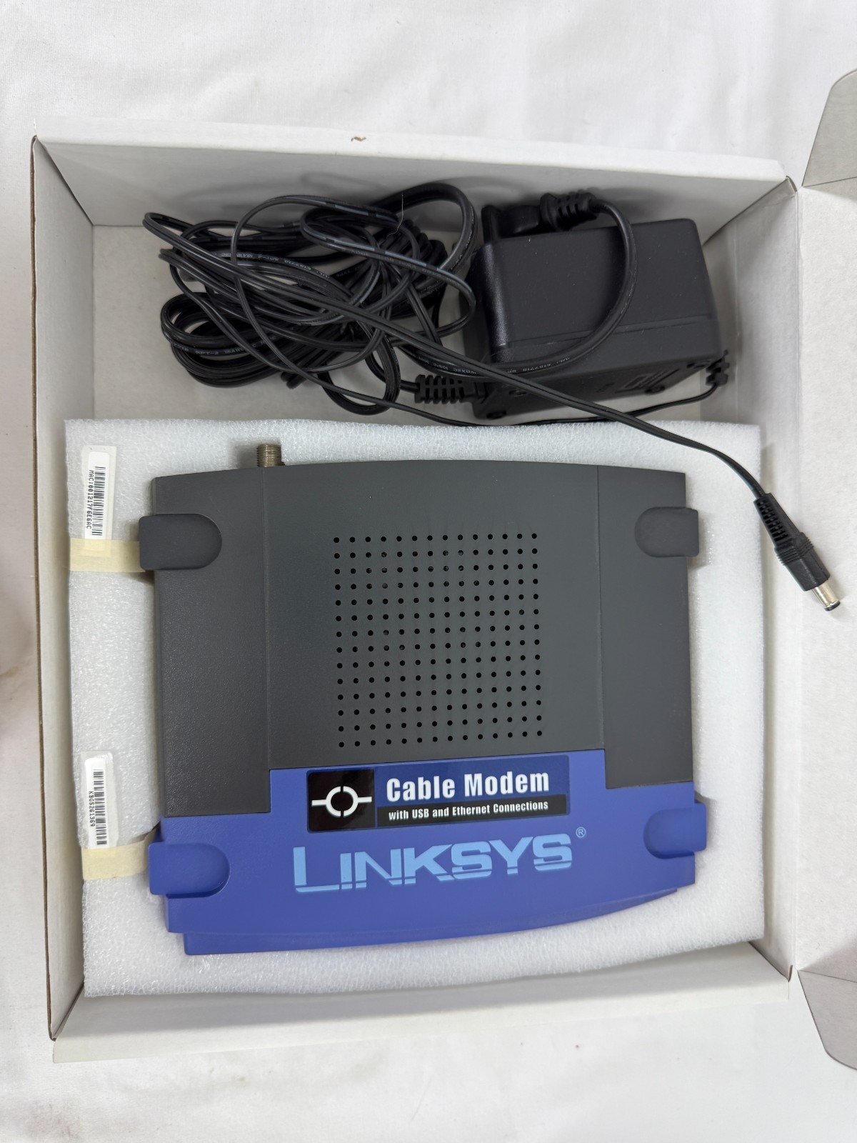 Linksys Cable Modem with USB & Ethernet Connections Model BEFCMU10