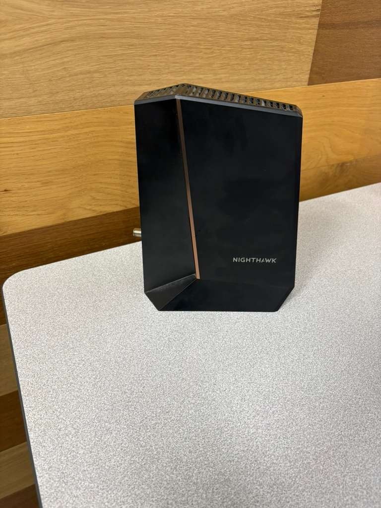 NETGEAR Nighthawk CM2000 DOCSIS 3.1 Cable Modem 2.5Gbps Ethernet Multi-Gig
