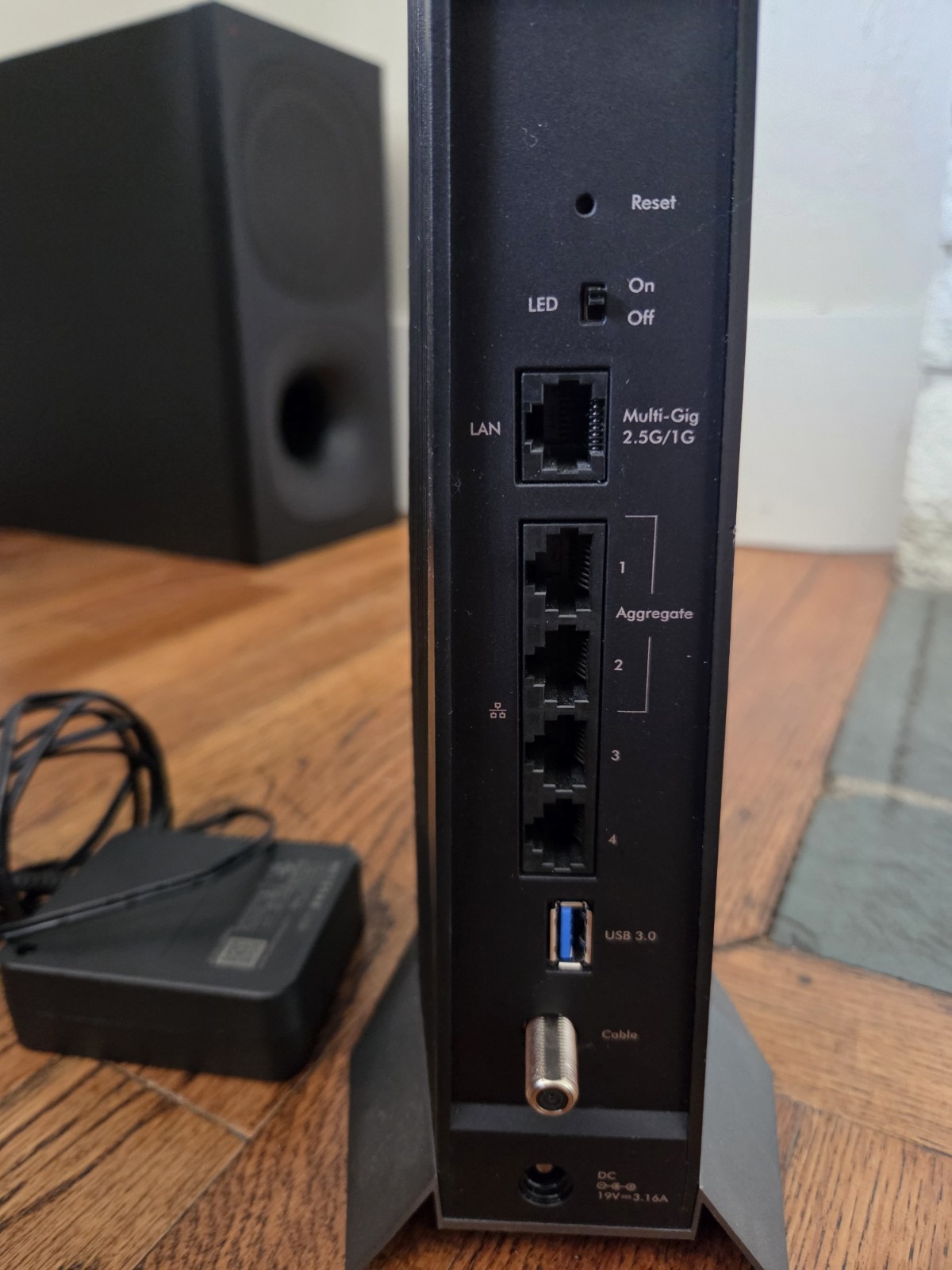 NETGEAR Nighthawk Cable Modem and WiFi 6 Router Combo (CAX80) Upto 2 Gbps