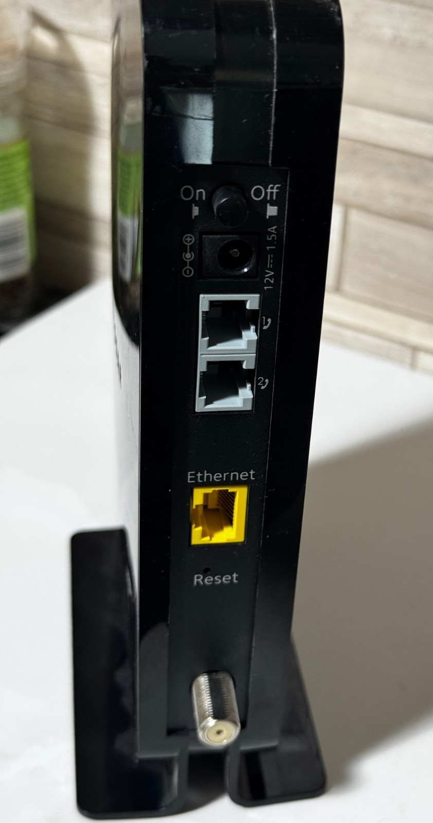 New NETGEAR CM500V Cable Modem for Internet & Voice 680mbps