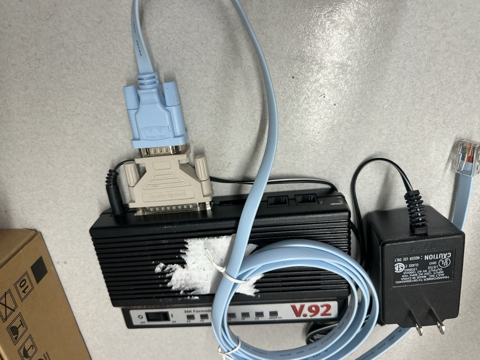 USRobotic 5686G V92 External Faxmodem New One / Used One Console Cable Bin #1