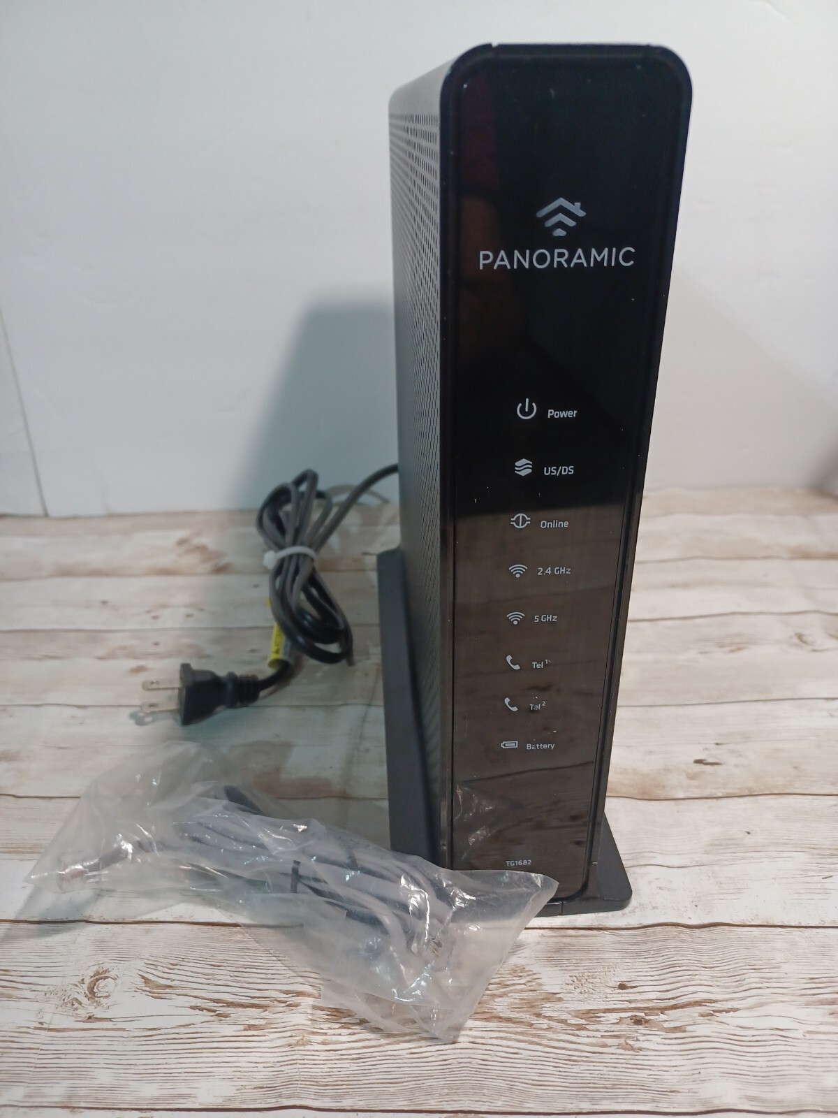 Arris Panoramic TG1682G Dual Band 2.4GHz 5GHz Wireless WiFi Router Cable Modem