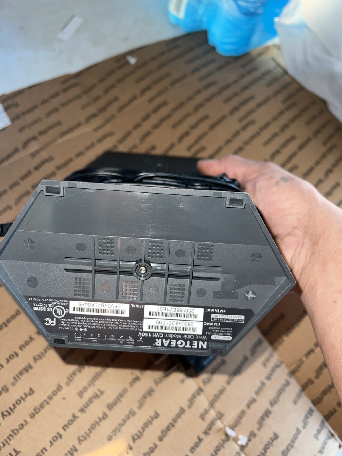 NETGEAR CM1150V Nighthawk Multi-Gig Speed Cable Modem for XFINITY Voice DB .