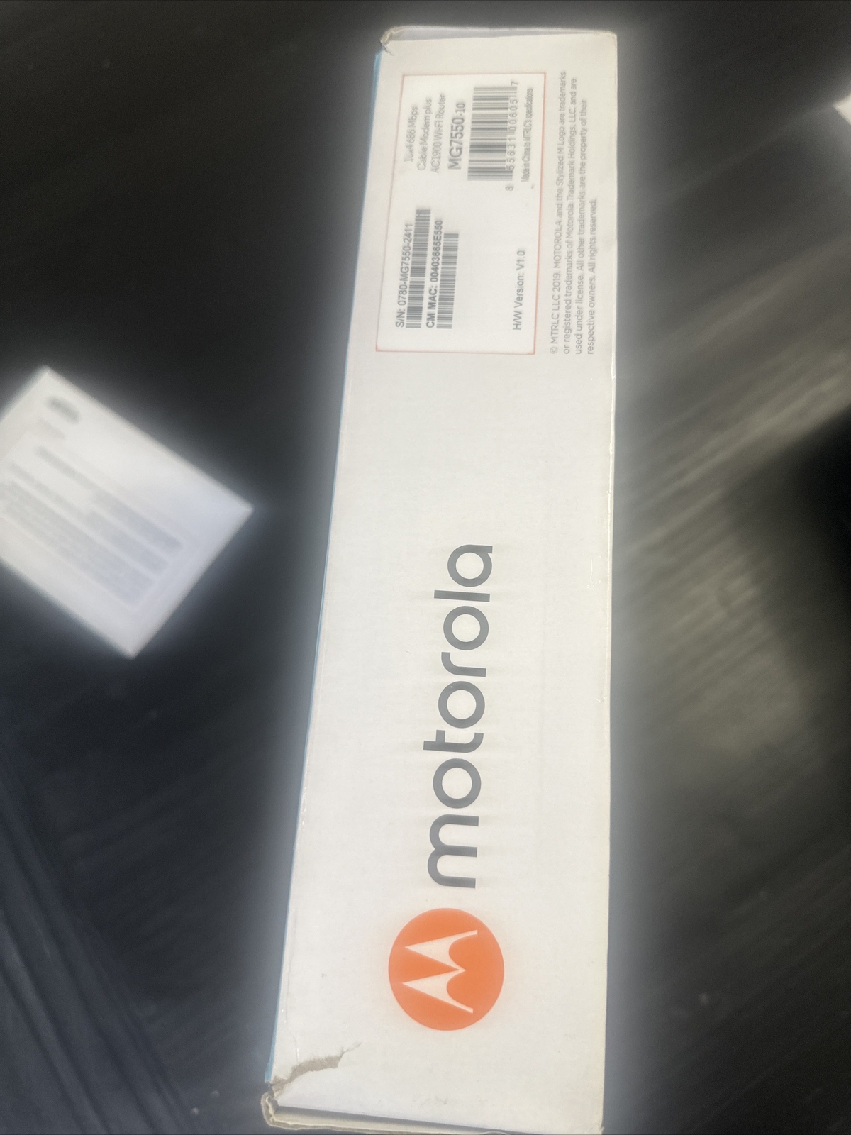 Motorola MG7550 16×4 Cable Modem Plus AC1900 WiFi Router New / Open Box