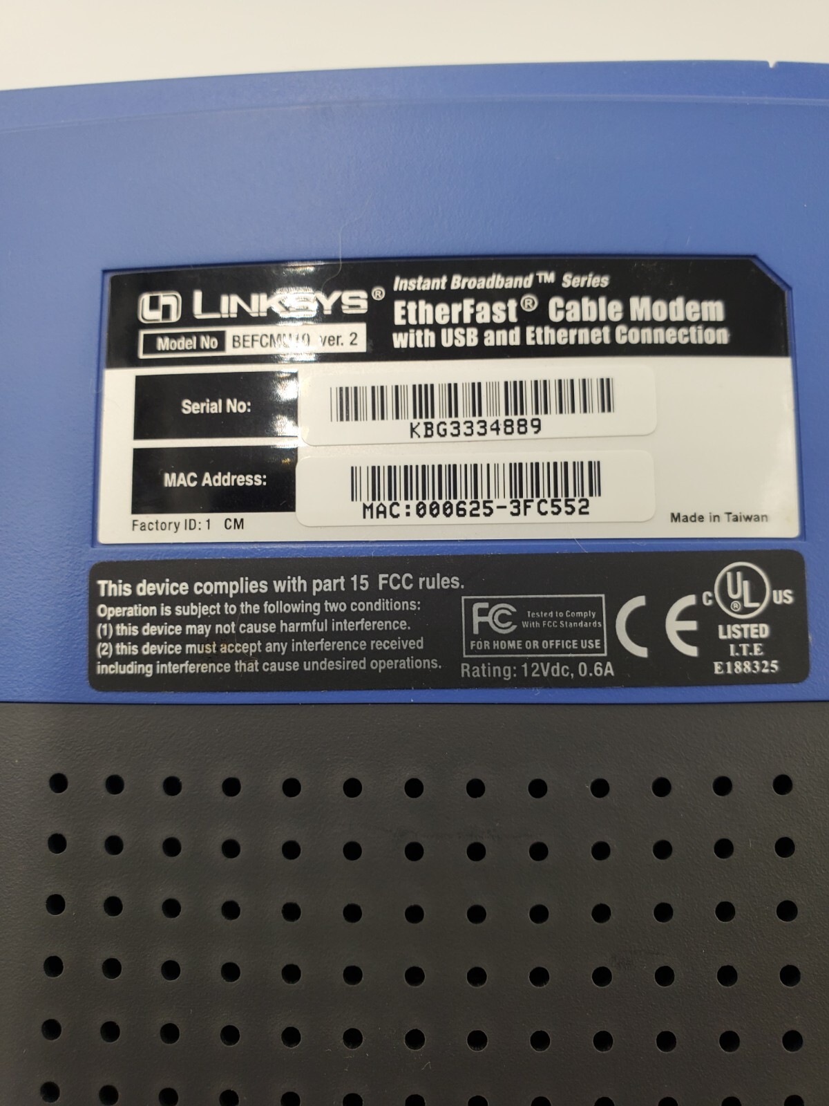 Linksys EtherFast Cable Modem with USB & Ethernet Connections (BEFCMU10 ver. 2)