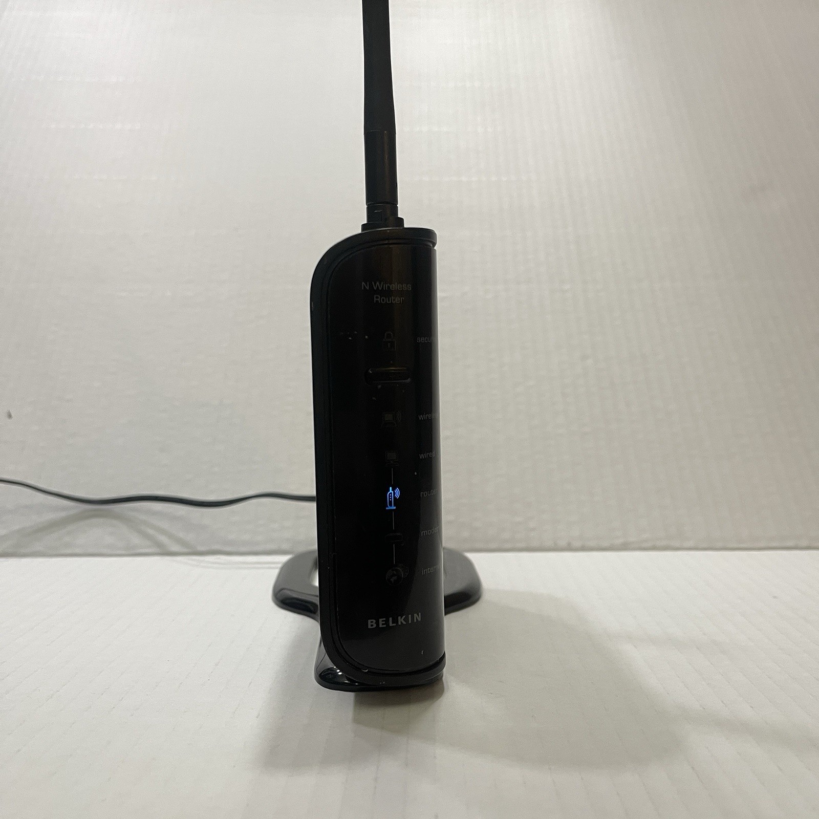 Arris Touchstone TM502G Cable Modem Telephony Adapter and Electronic Bundle