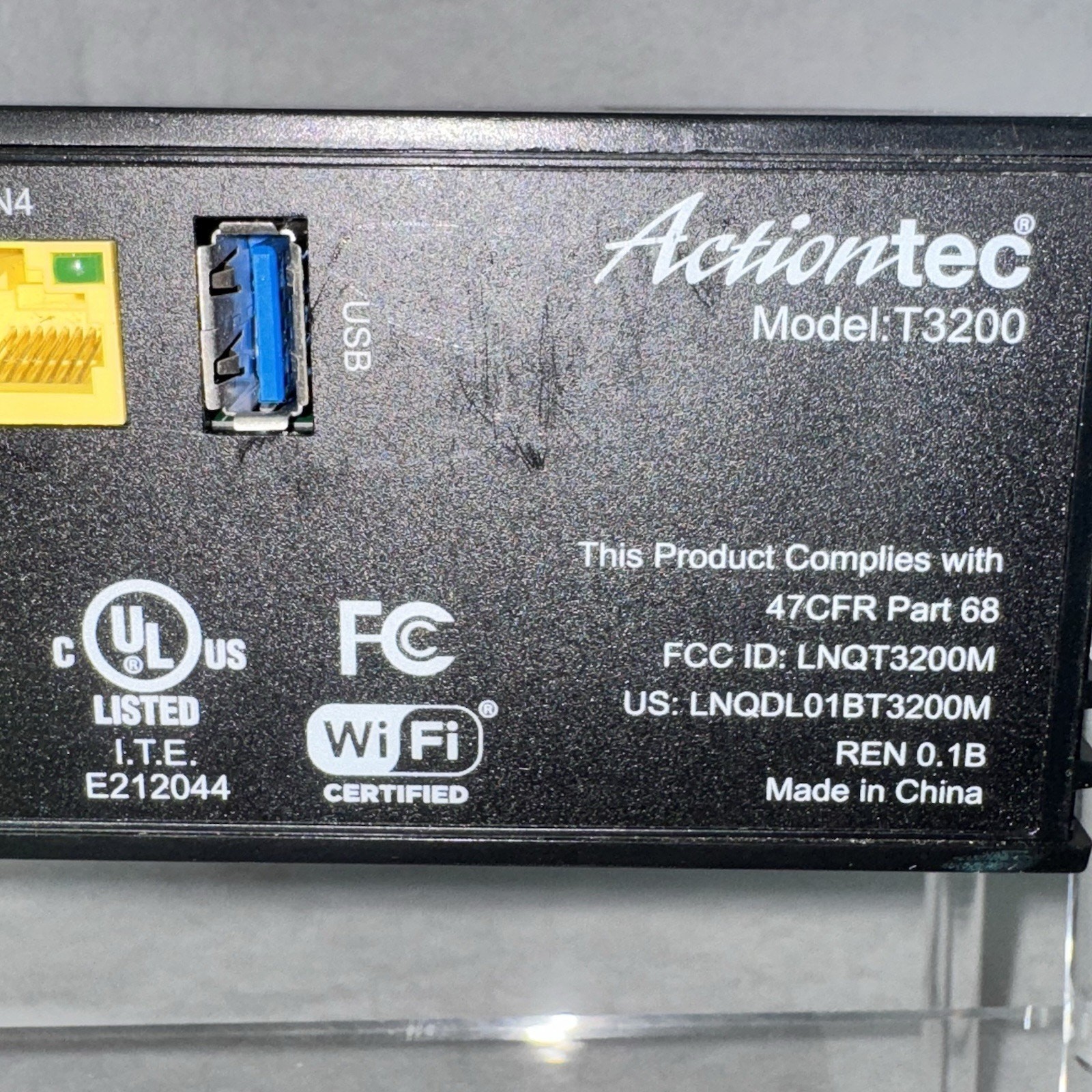 EUC Windstream Wi-Fi Modem T3200 Black