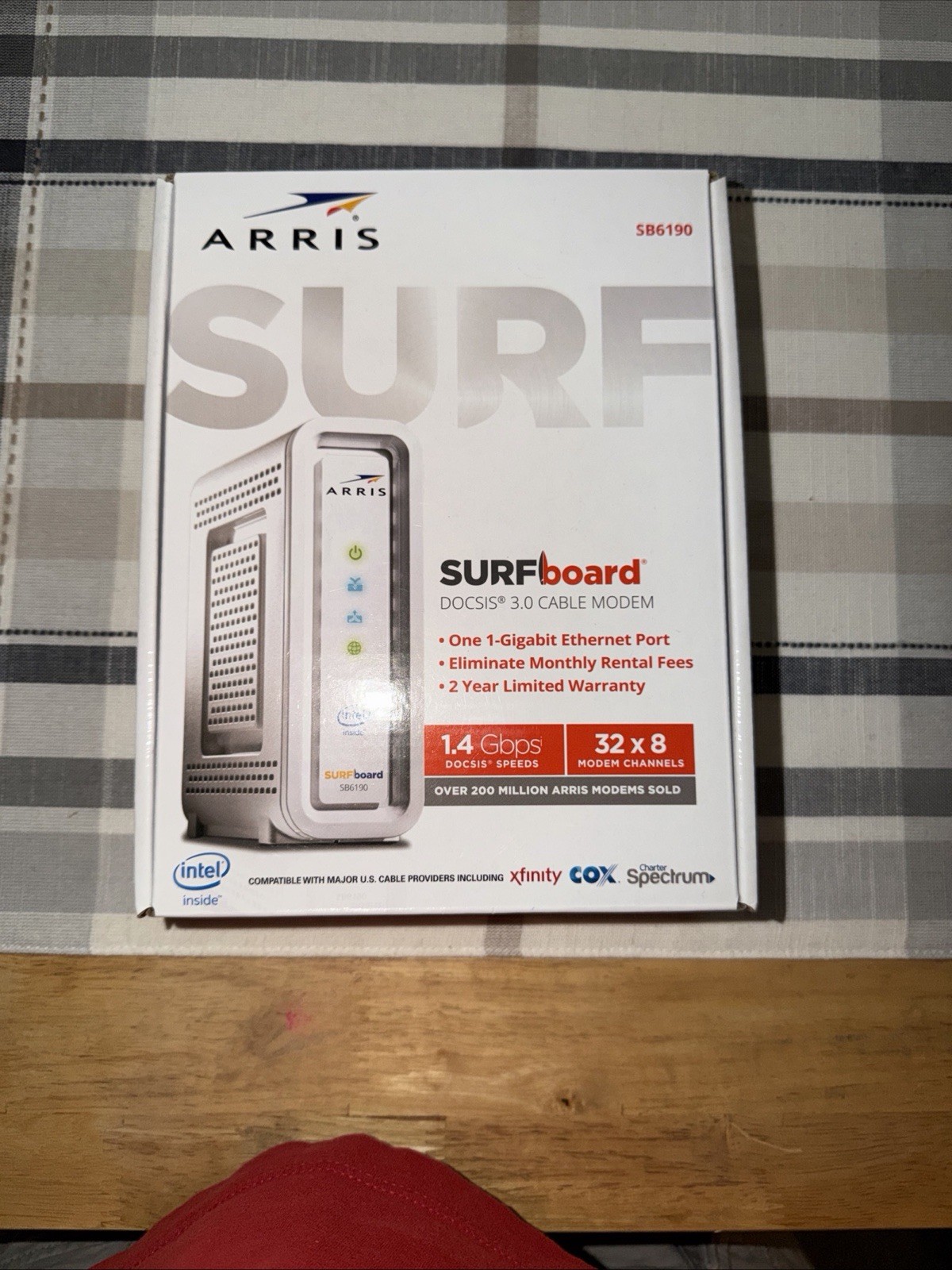 ARRIS SURFboard SB6190 DOCSIS 3.0 32 x 8 Gigabit Cable Modem