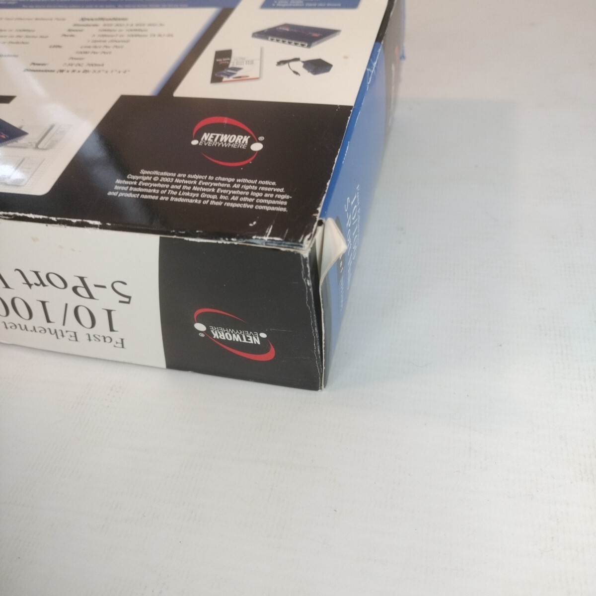 Modem LINKSYS Fast ethernet 10/100 NH1005/NH1005 RQAUS1 5 Port Hub.