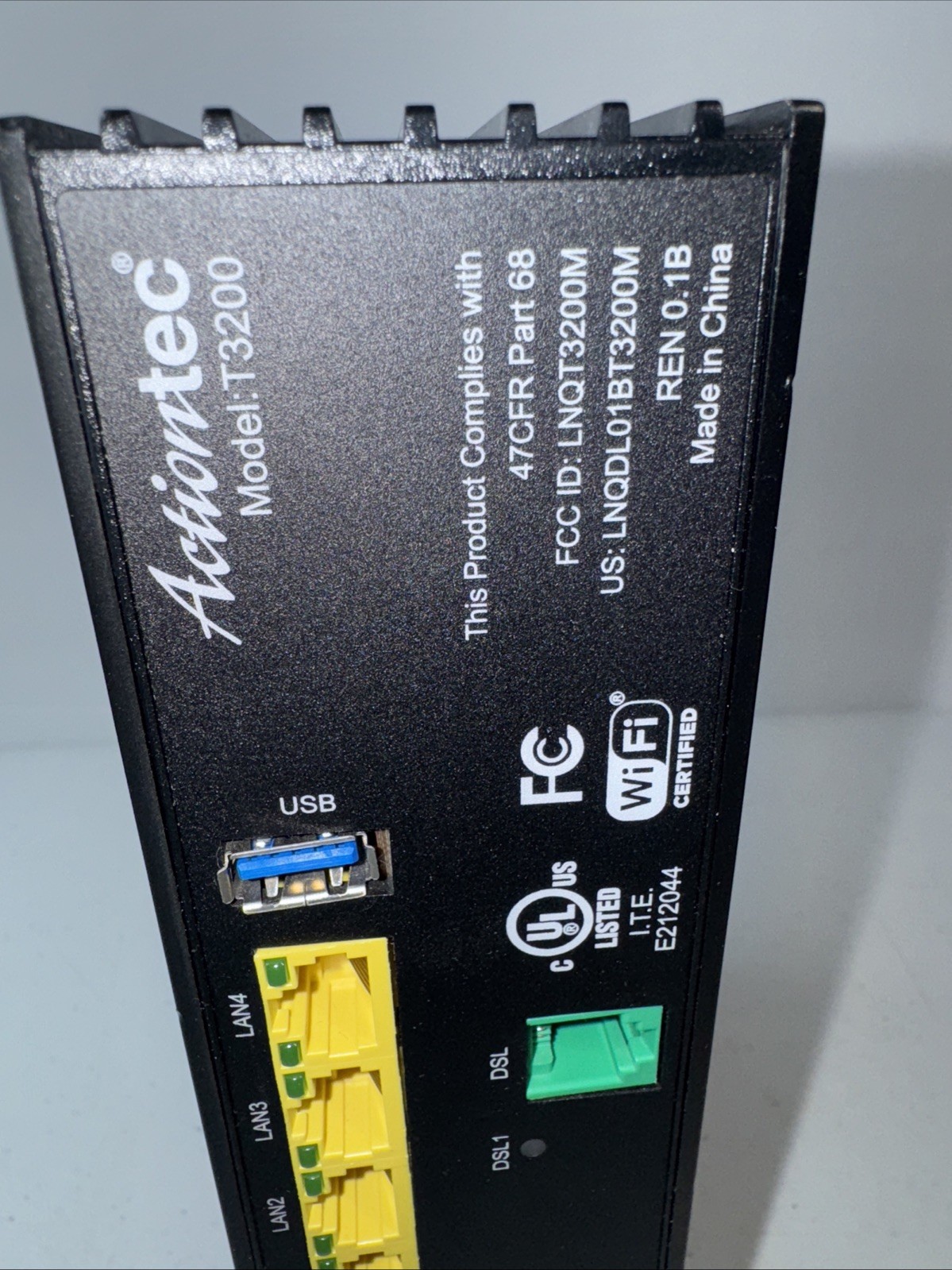 WINDSTREAM Wi-Fi modem T3200 Bonded VDSL2 Wireless AC Gateway Router