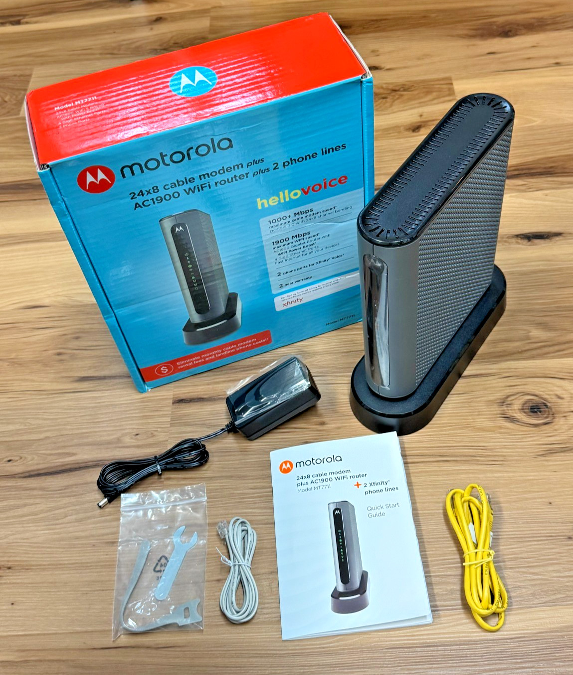 Motorola 24×8 MT7711 Cable Modem and AC1900 Dual Band Wi-Fi Router 2 Phone Lines