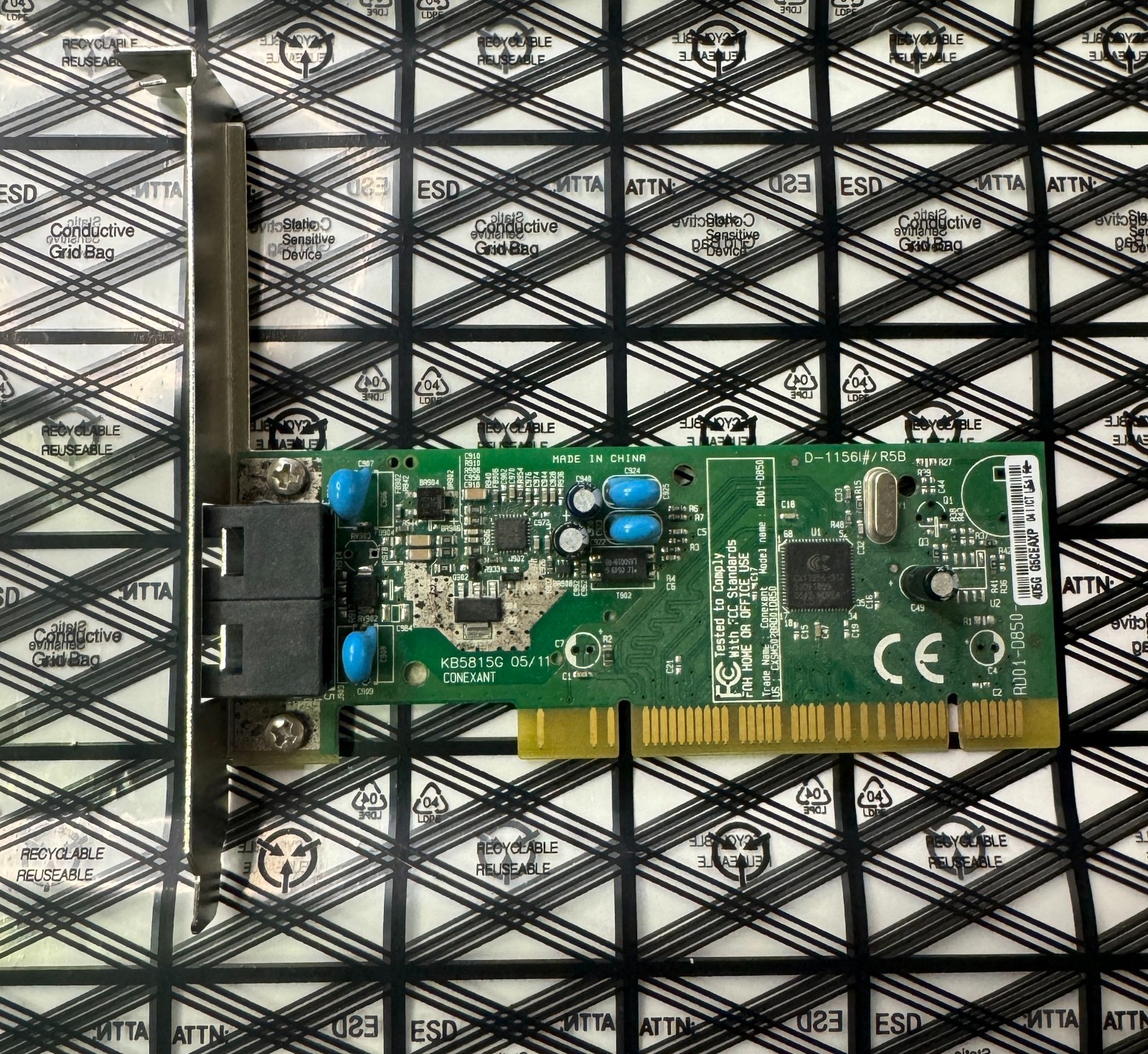 SpeedCom HPI56M3 56.6K V.90 56.6 KBps Data/Fax Analog Internal PCI Modem