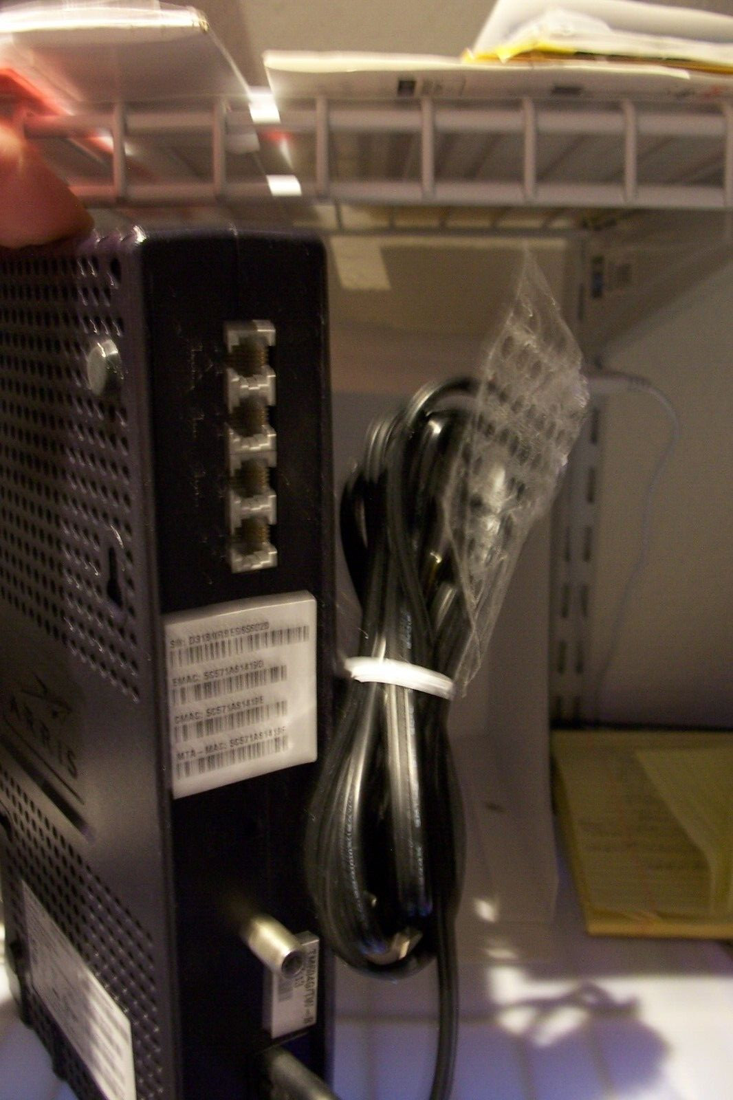 ARRIS TM604G TM04AHDG6 CABLE MODEM