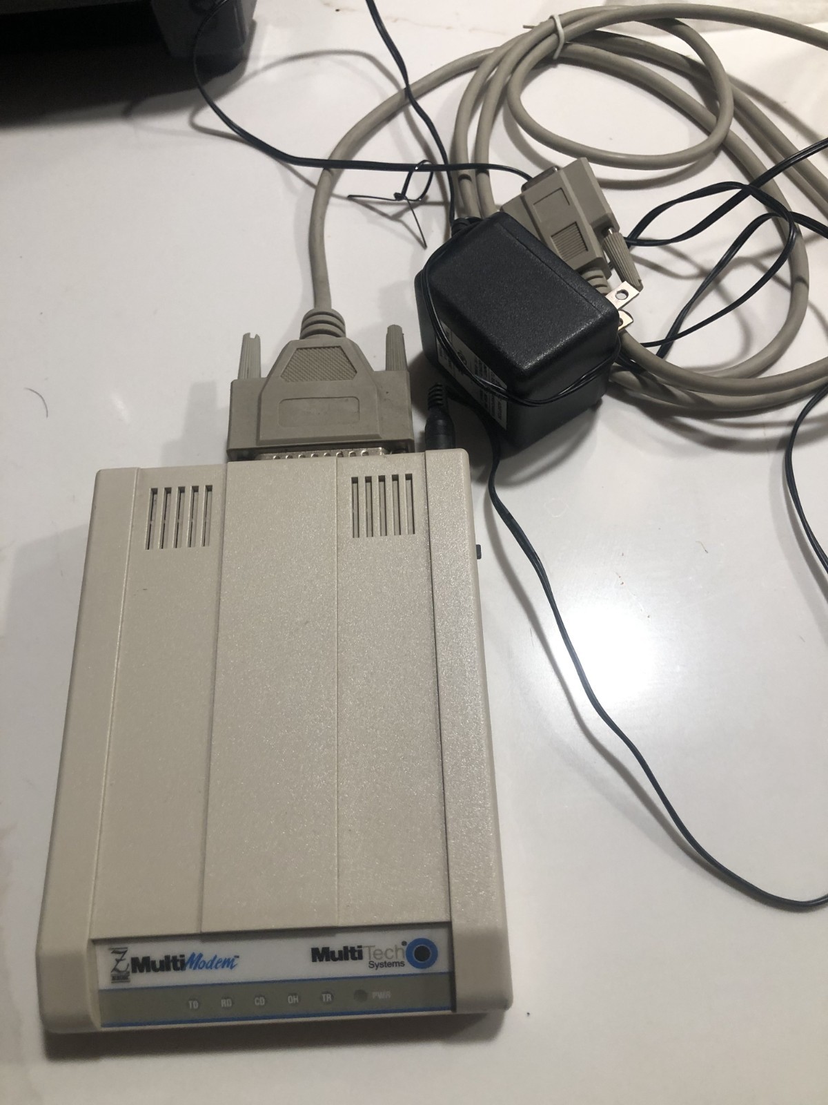 MultiTech MT5656ZDX 56 Kbps with all wires and adapters