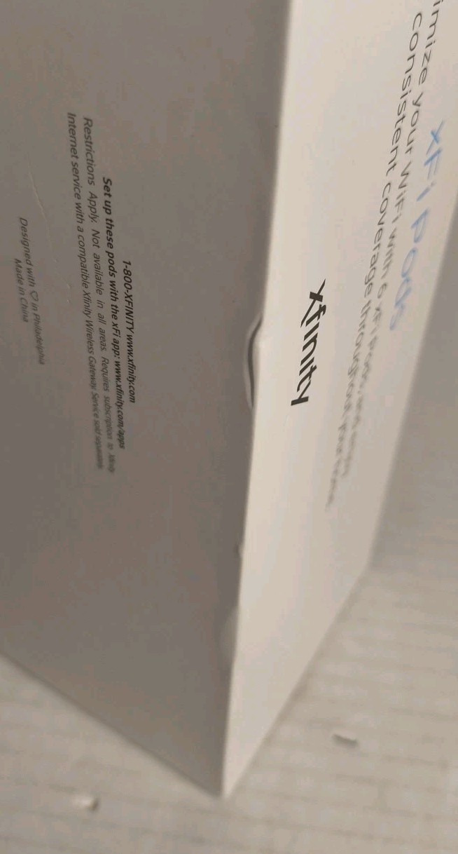Xfinity XFI Pods Wifi Network Range Extender XE1-S White 1st Gen Pack of 6 New