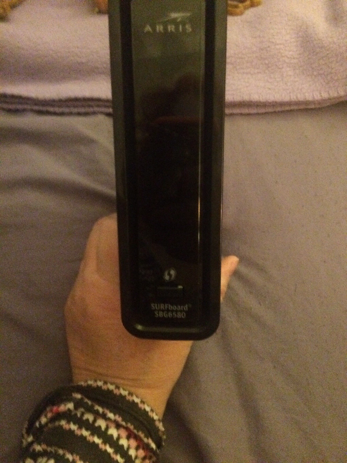 Arris Model SBG6580 Surfboard Cable Modem & Wi-Fi Router N300/300 Dual Band