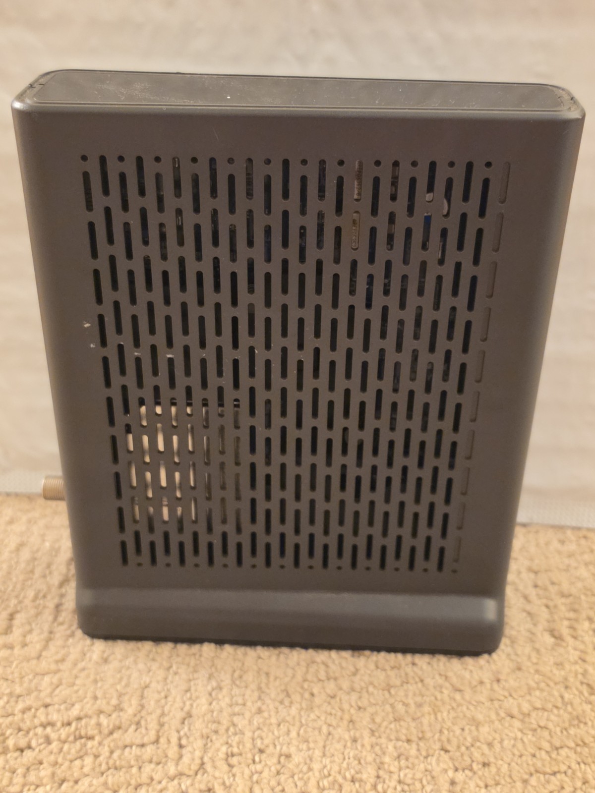ARRIS Surfboard DOCSIS 3.1 Cable Modem – T25