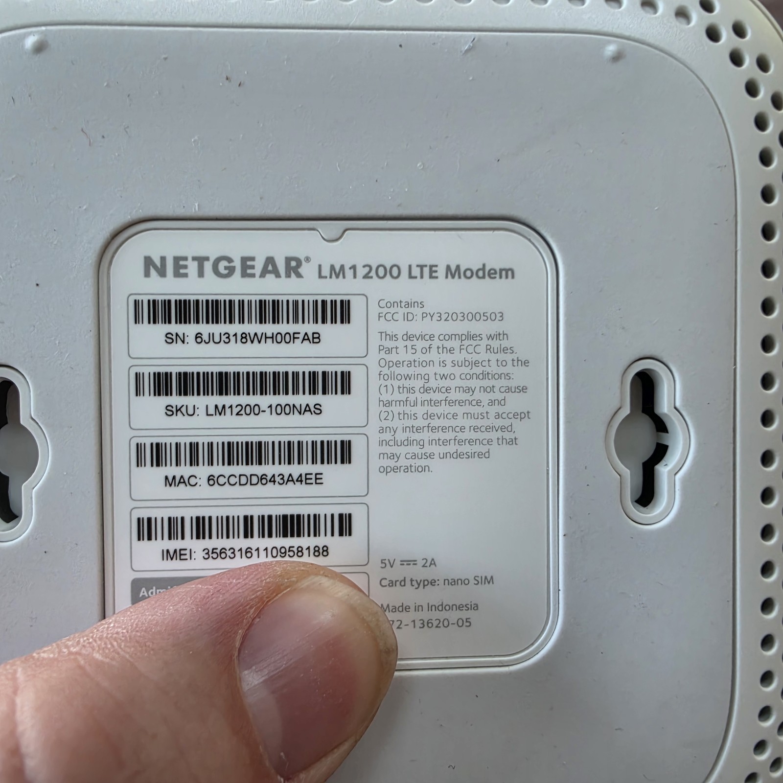 NETGEAR 4G LTE Broadband Modem LM1200 Complete In Box Fast And Reliable