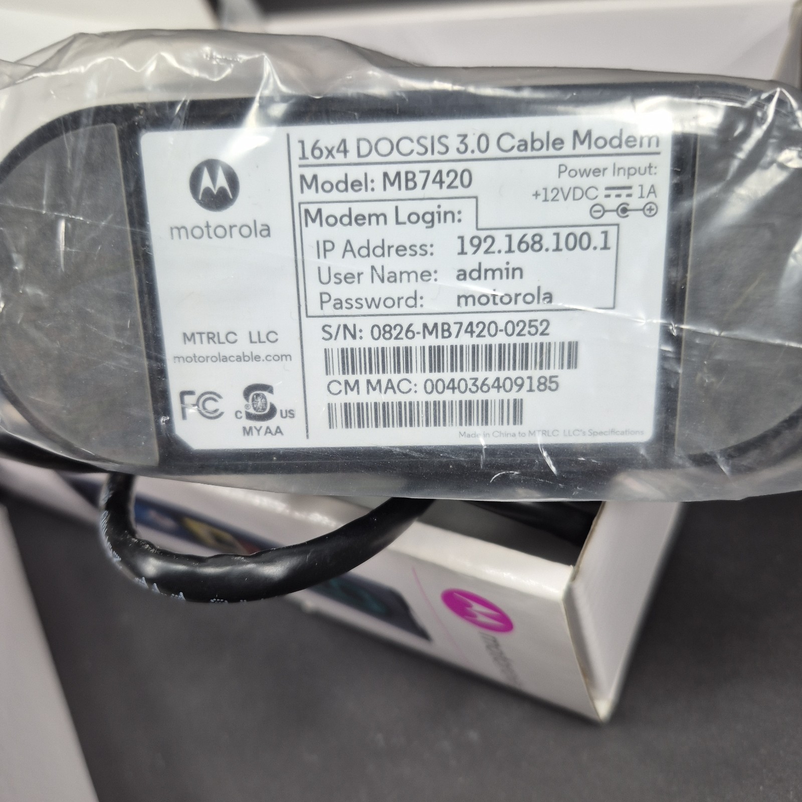 New Motorola MB7420 16×4 High Speed ​​Cable Modem 686 Mbps