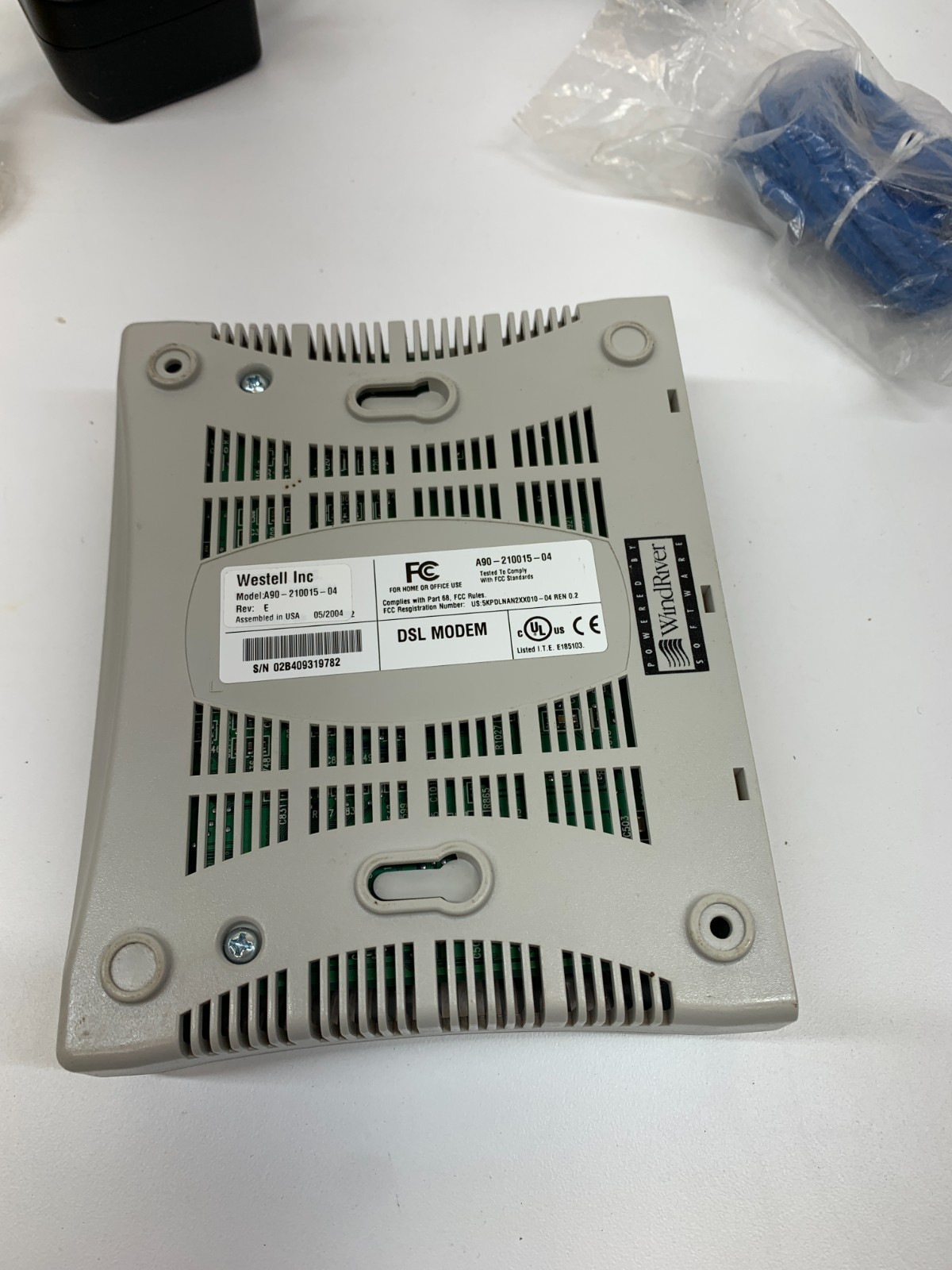 Westell Wirespeed DSL Modem A90-210015-04 Cables and Adaptor For Home or Office