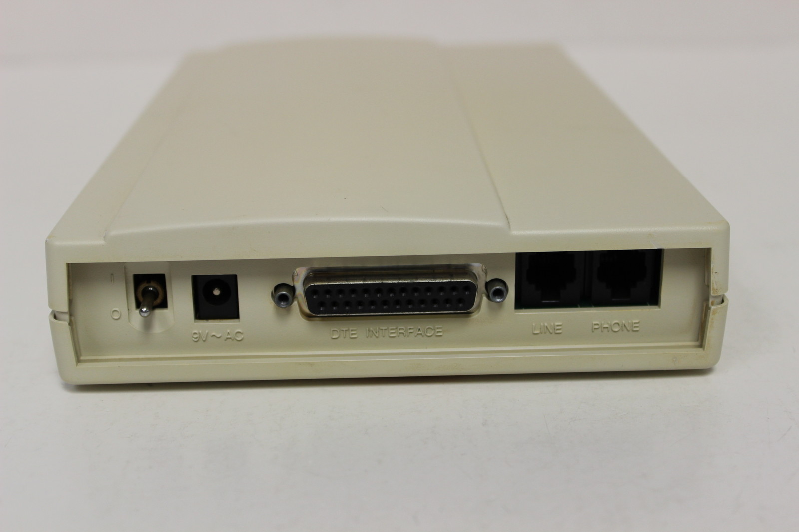 HAYES YA13AM ACCURA 2400 EXTERNAL MODEM WITH WARRANTY
