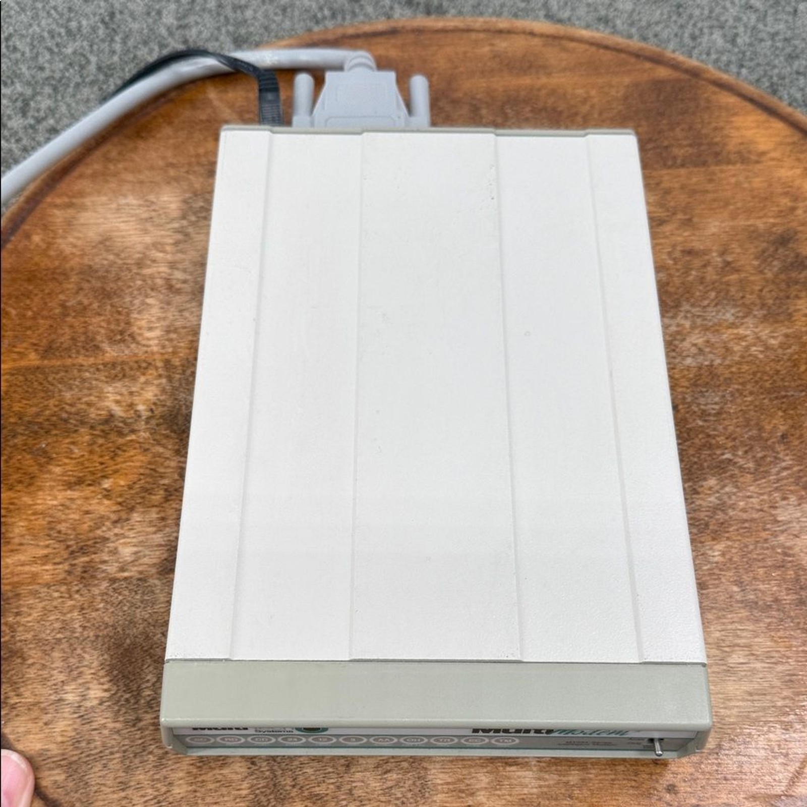 MultiTech Systems MultiModem MT224BA Modem Powers On Cords: Power & Connection