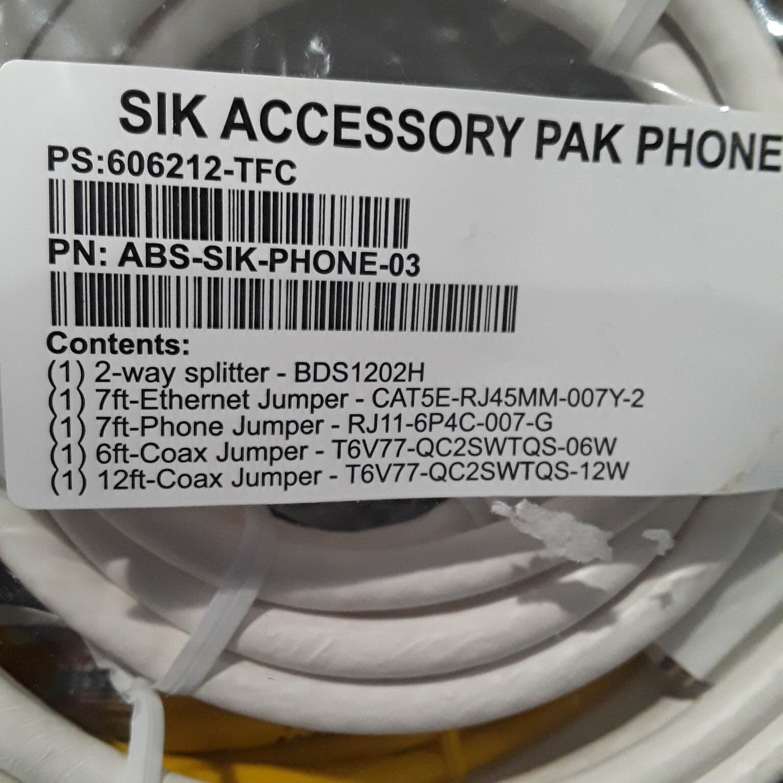 MODEM KIT (1)12ft & (1)6ft COAX JUMPERS (1)7ft CAT5e JUMPER (1)2-WAY SPLITTER