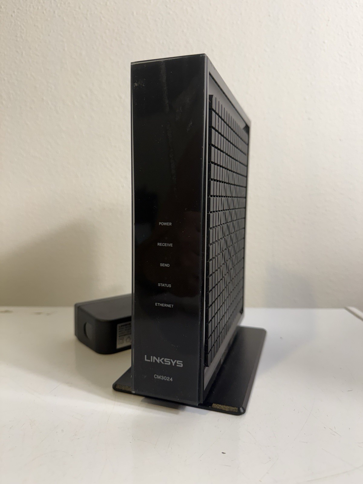 Linksys CM3024 Cable Modem DOCSIS 3.0 24×8 High Speed Internet