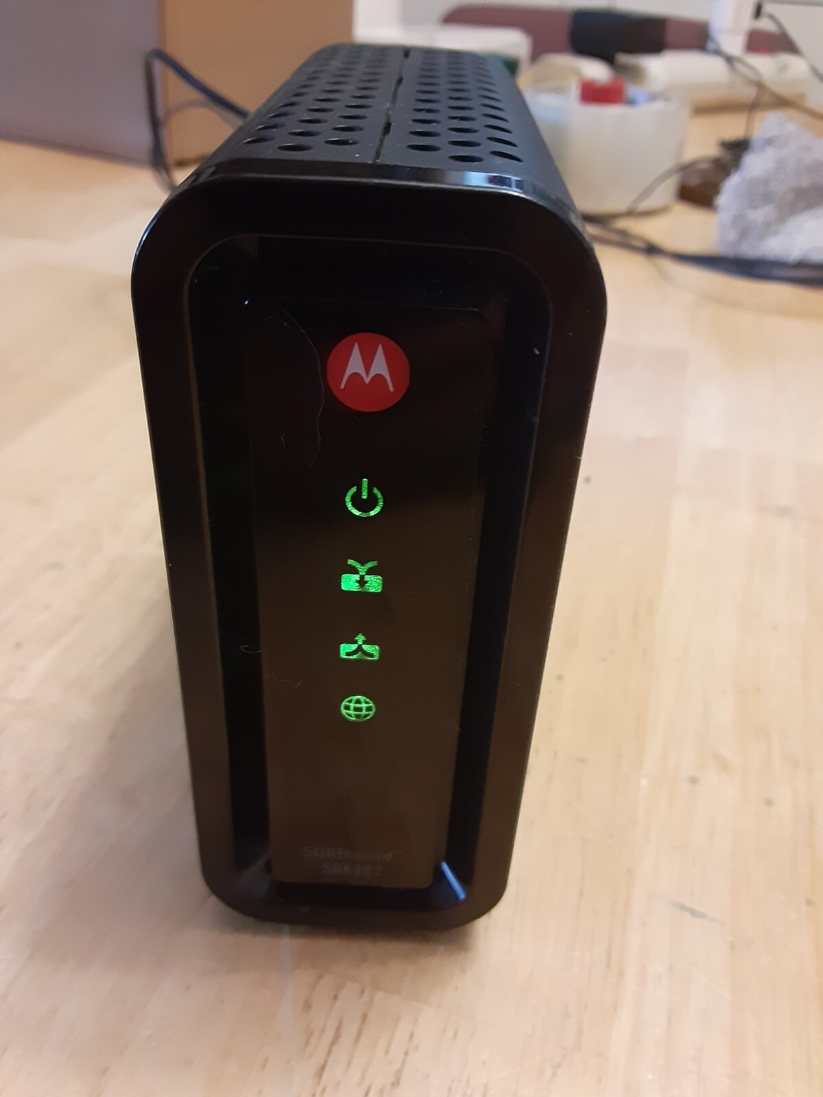 Motorola Surfboard Modem Model SB6182 docsis 3.0 * power supply * ethernet cable