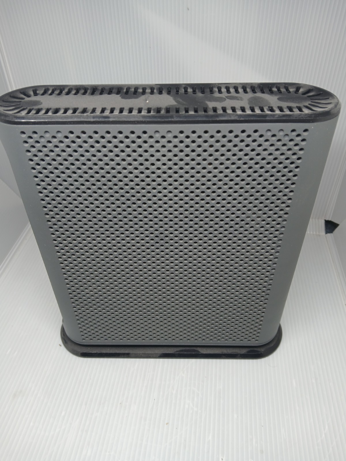 Motorola MG7700 AC1900 Dual-Band DOCSIS 3.0 Cable Modem WiFi Router Tested