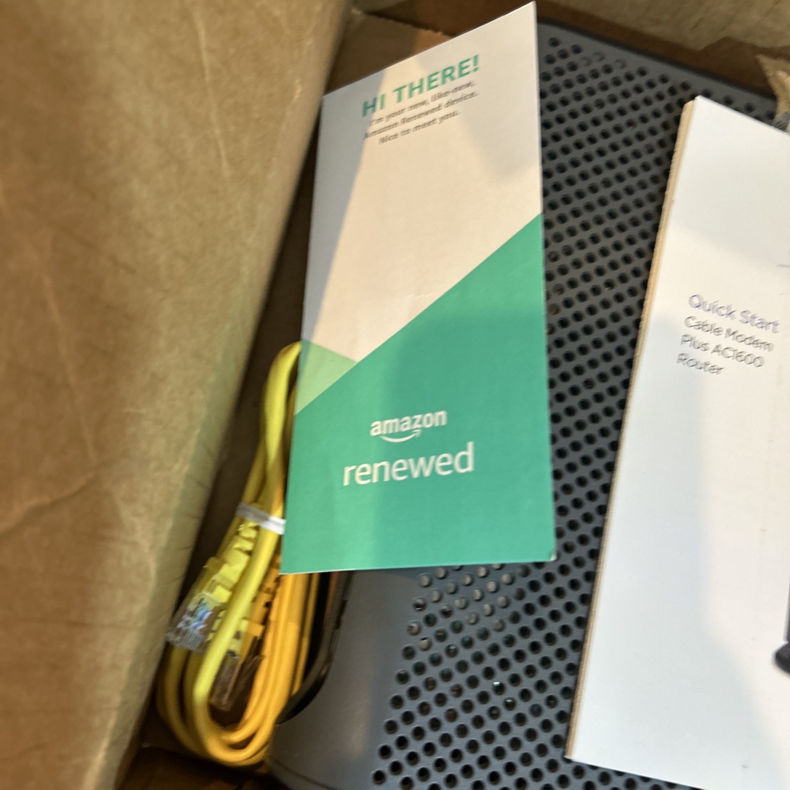 New Motorola Model MG7540 24×8 Cable Modem Plus AC 1900 Modem Router/2019