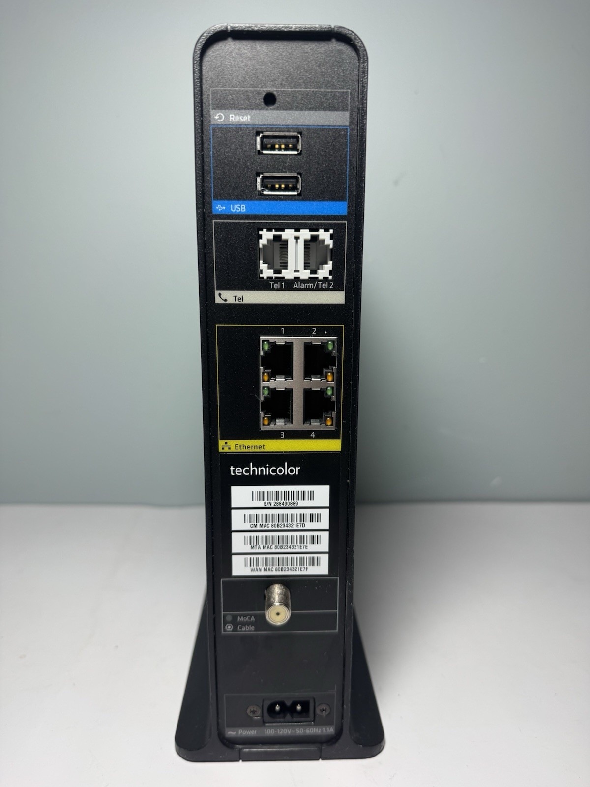 Technicolor DPC3941B Comcast Business Dual Band WiFi Cable Modem Router w/Cord