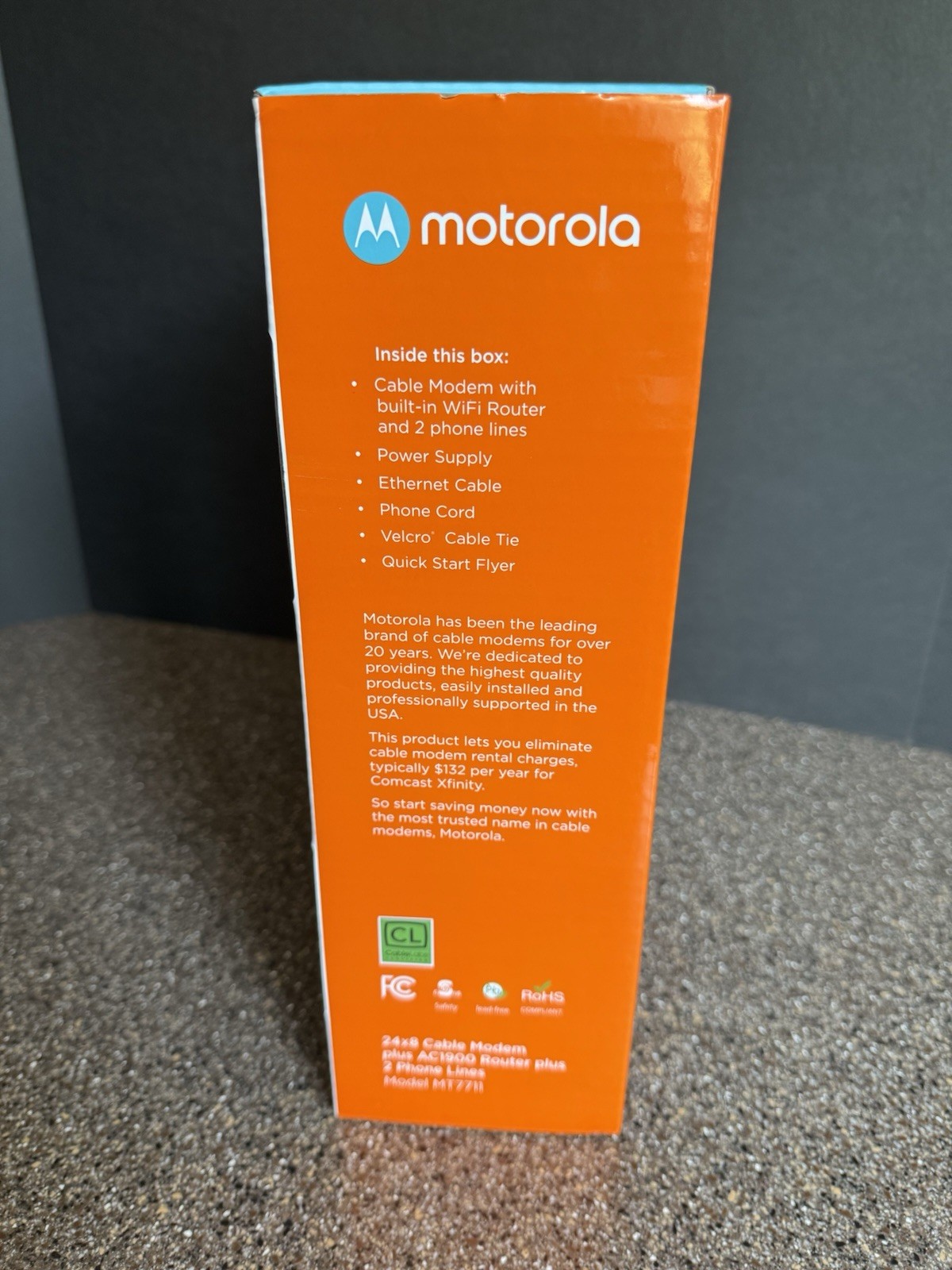 Motorola MT7711 24X8 Cable Modem plus AC1900 WiFi Router