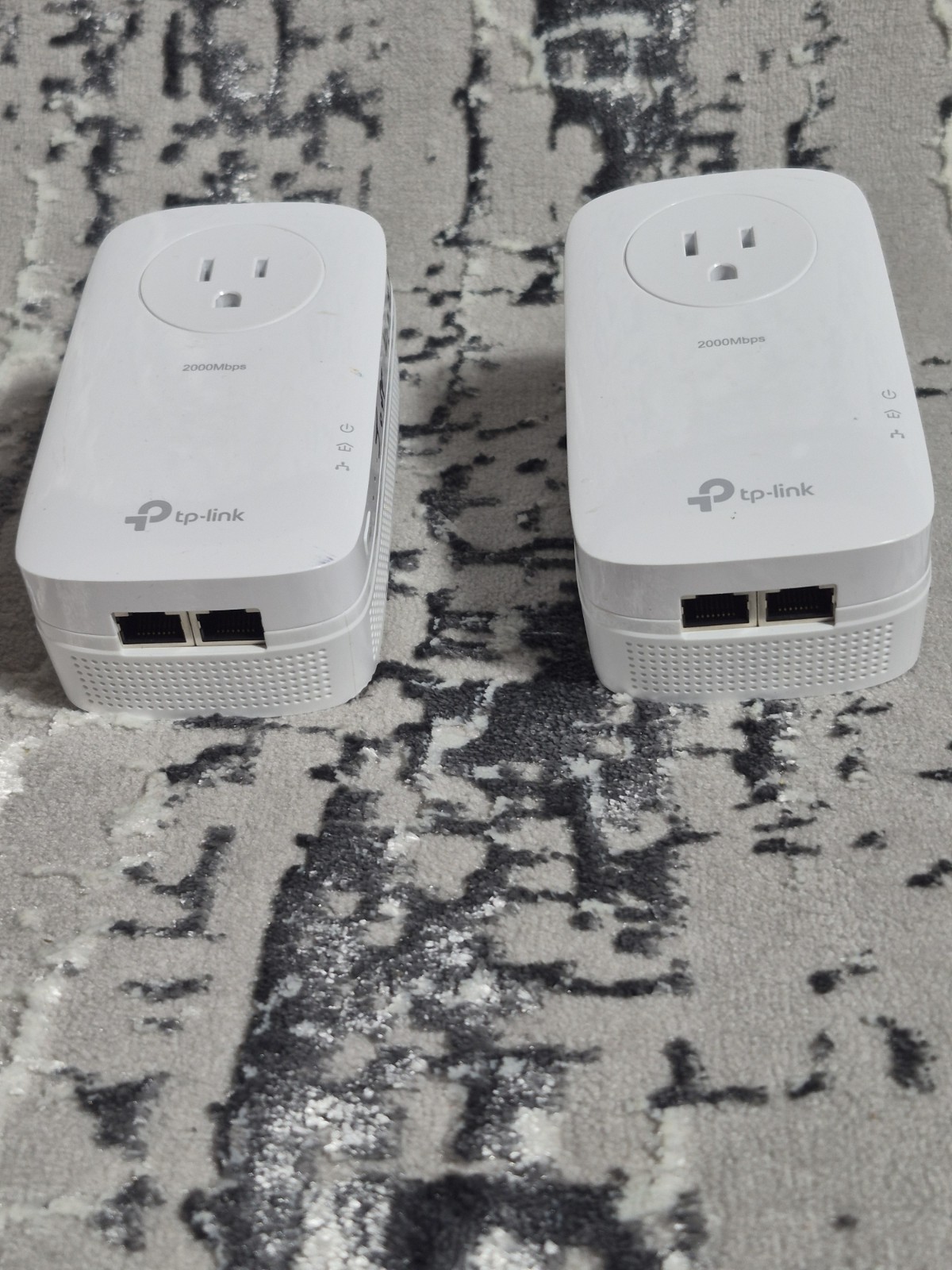 TP-Link AV2000 Powerline Adapter – 2 Gigabit Ports, (TL-PA9020P KIT)