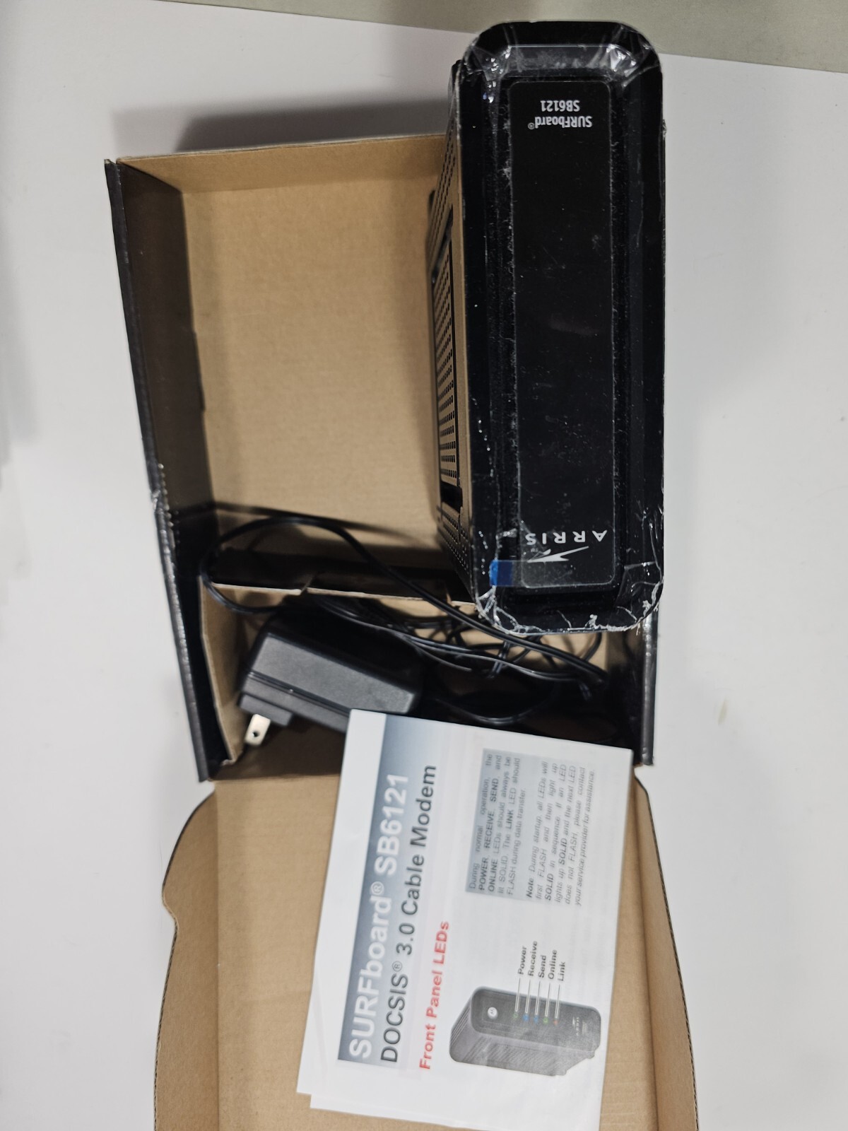 Motorola Arris SURFboard 200 Series Cable Modem SB6121 DOCSIS 3.0. BRAND NEW