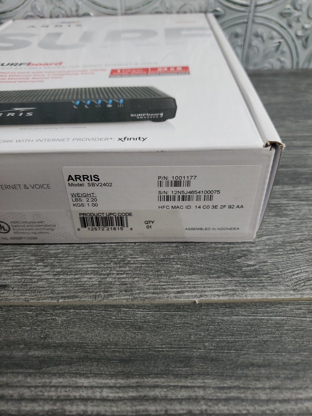 ARRIS SURFboard SBV2402 DOCSIS 3.0 Cable Modem Comcast Xfinity Internet & Voice