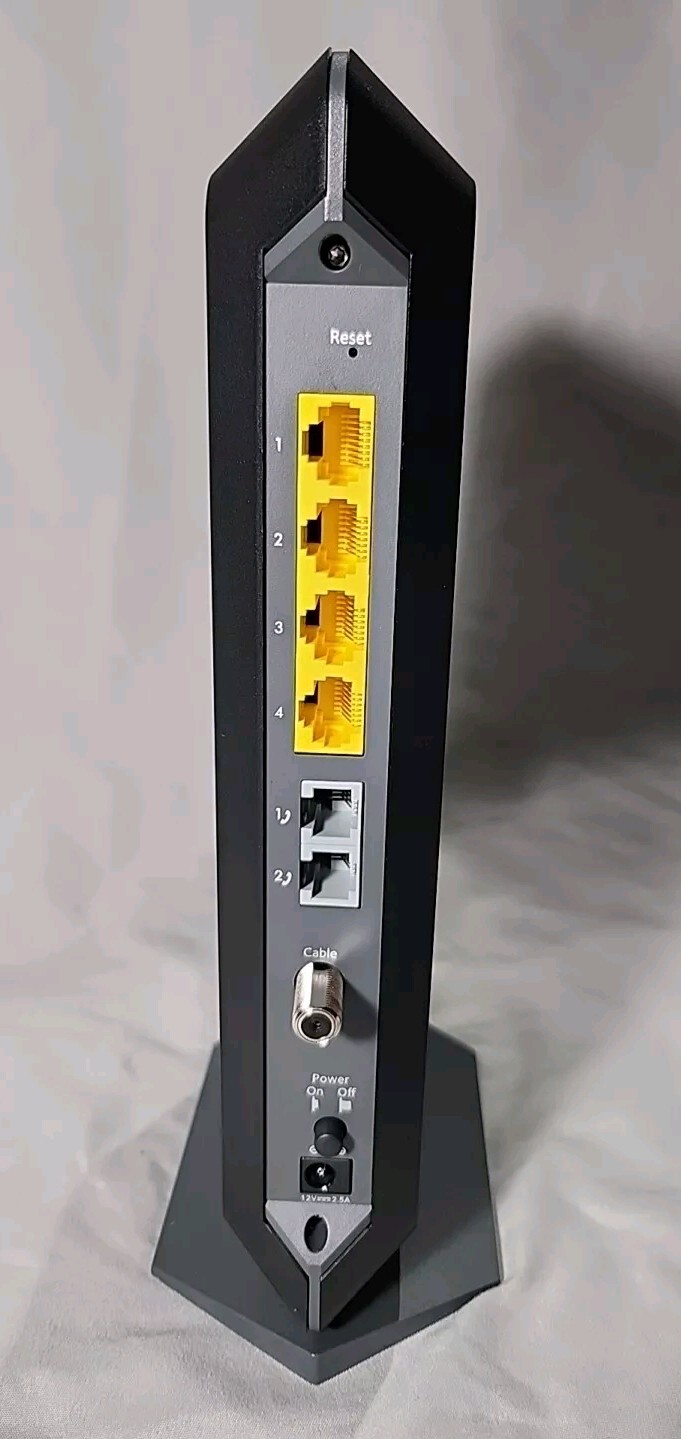 NETGEAR CM1150V Nighthawk Multi-Gig Speed Cable Modem For XFINITY Voice! Used!