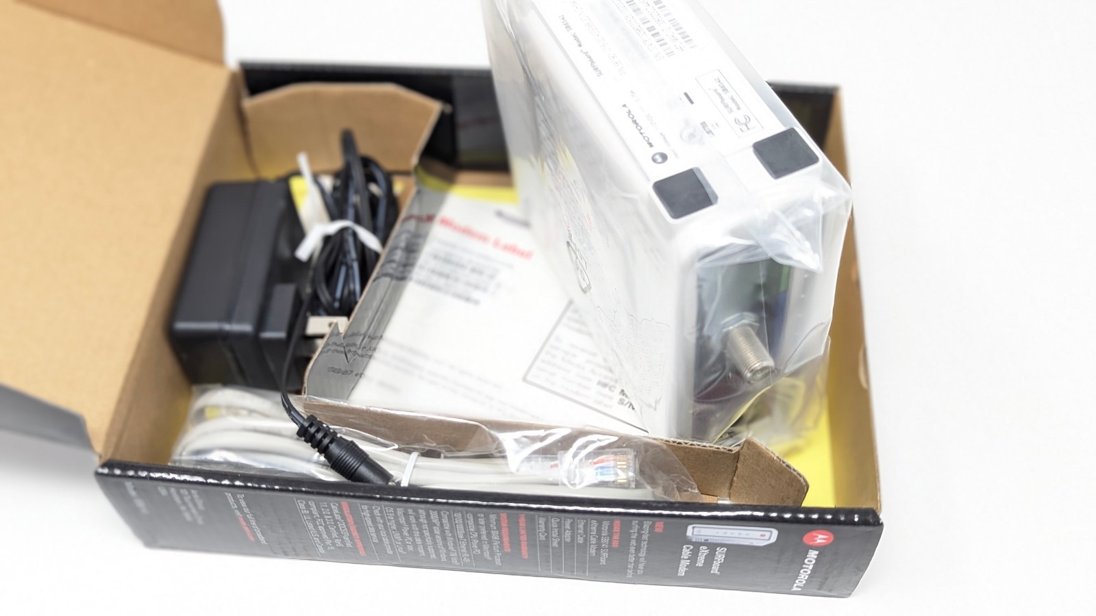 Motorola SURFboard SB6141 Cable Modem
