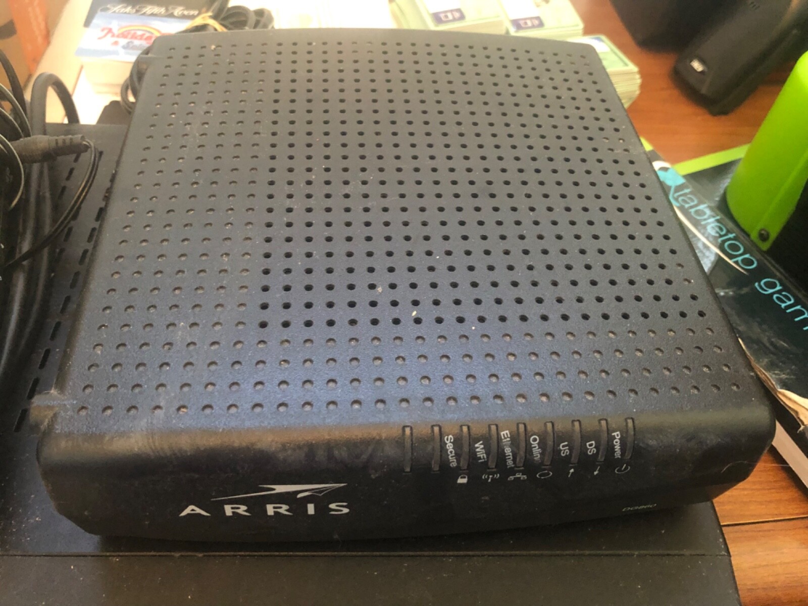 ARRIS DG860a (DG00DLE860) 320 Mbps