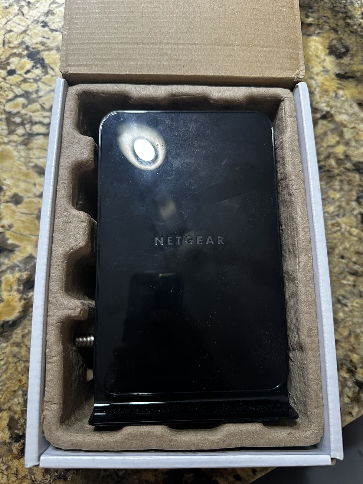 NETGEAR CM500 (CM500100NAS) 680 Mbps – Black
